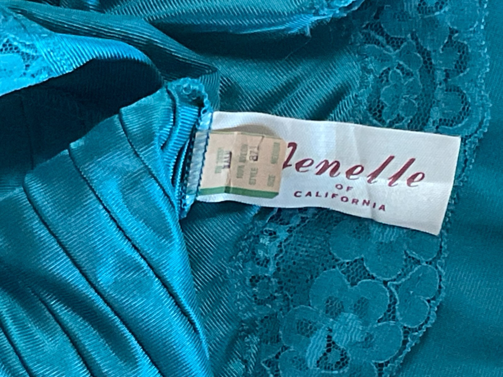 Jade Green Nightgown Jenelle of California Made in the US Size Tall Large (VC43)