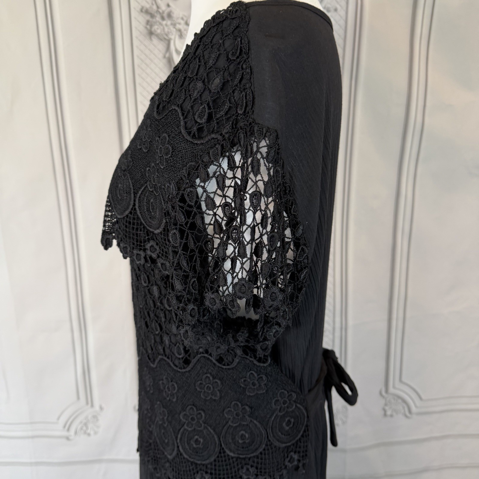 Vintage 90s Magnet Art Lynn Yang Boho Crochet Lace Overlay Dress SZ L Maxi Flowy