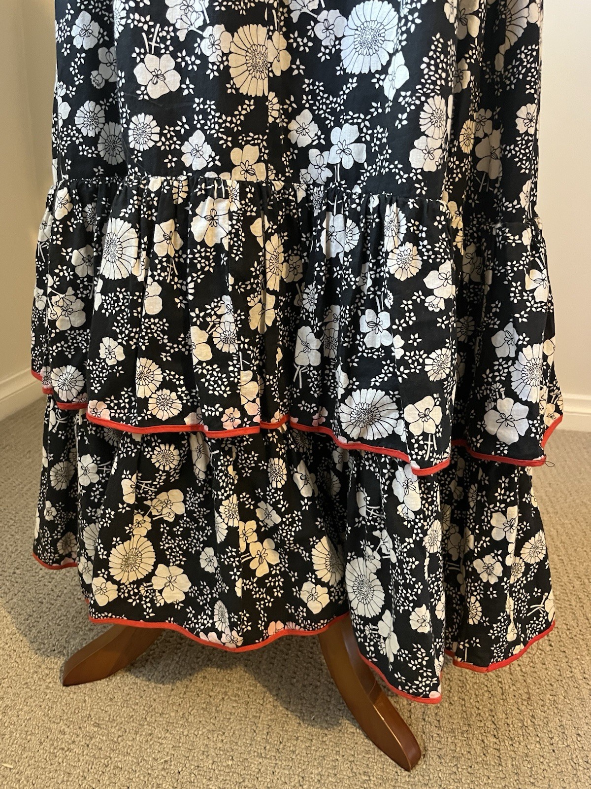 Vintage 70s DARLING OF MELBOURNE Prairie Maxi Dress Black & Red floral – size 12