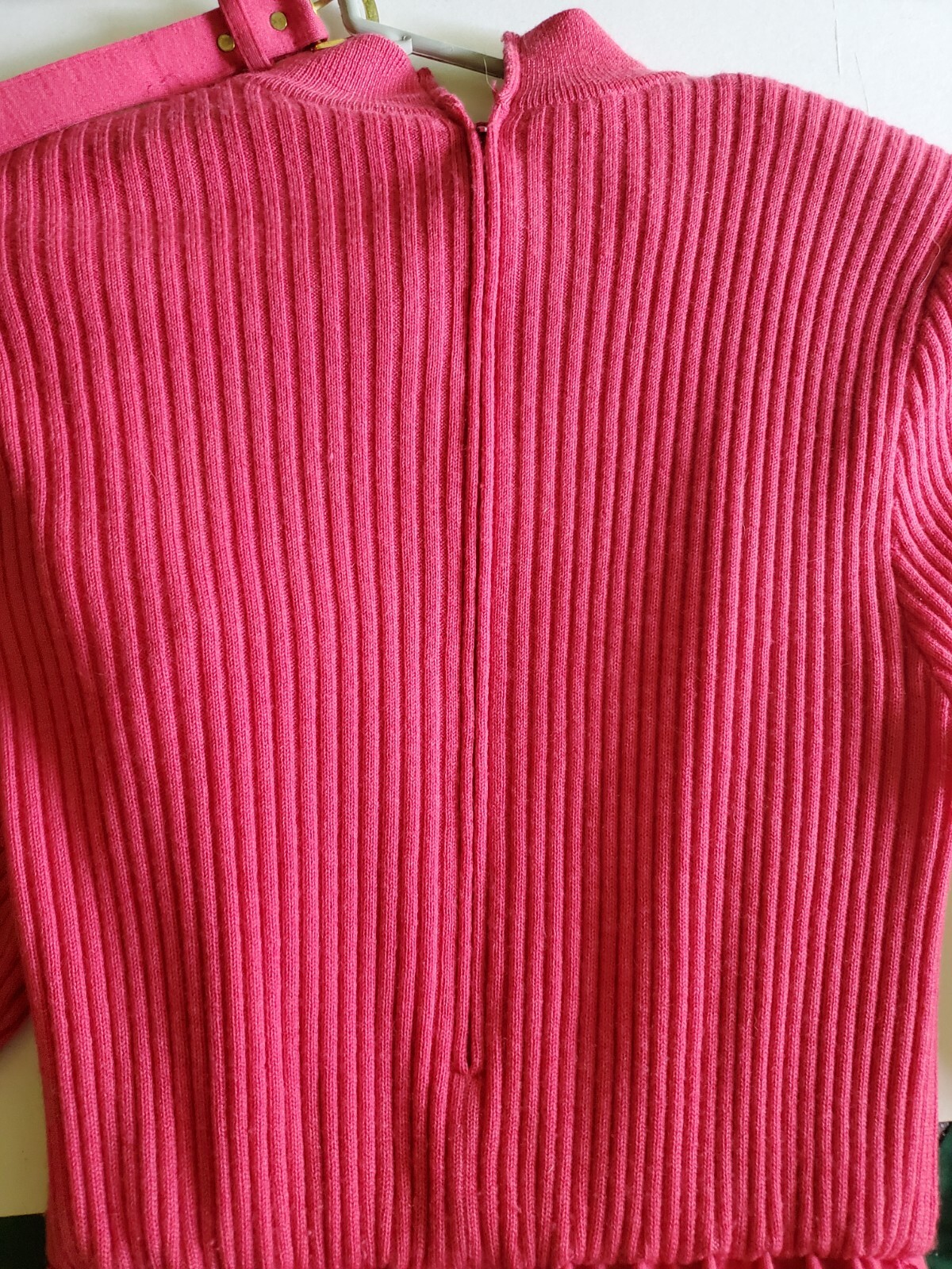 CIAO LTD Sweater Dress Knit Vintage Rose Pure New Wool Midi Hong Kong Sm/Med