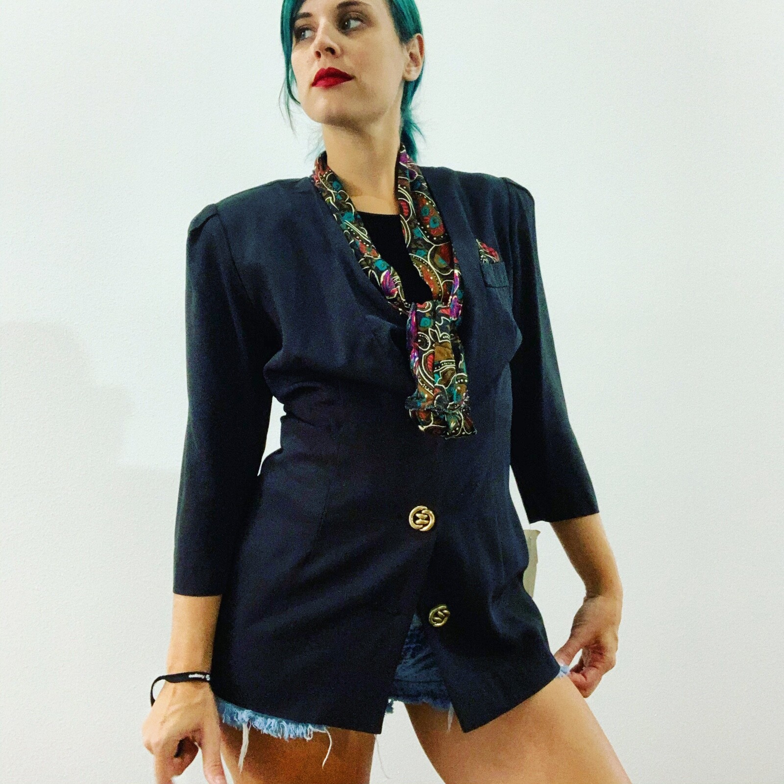 Vintage 80’s 90’s Blazer 6 Black Scarf Print Pussy-Bow Tie-Neck Hip Length