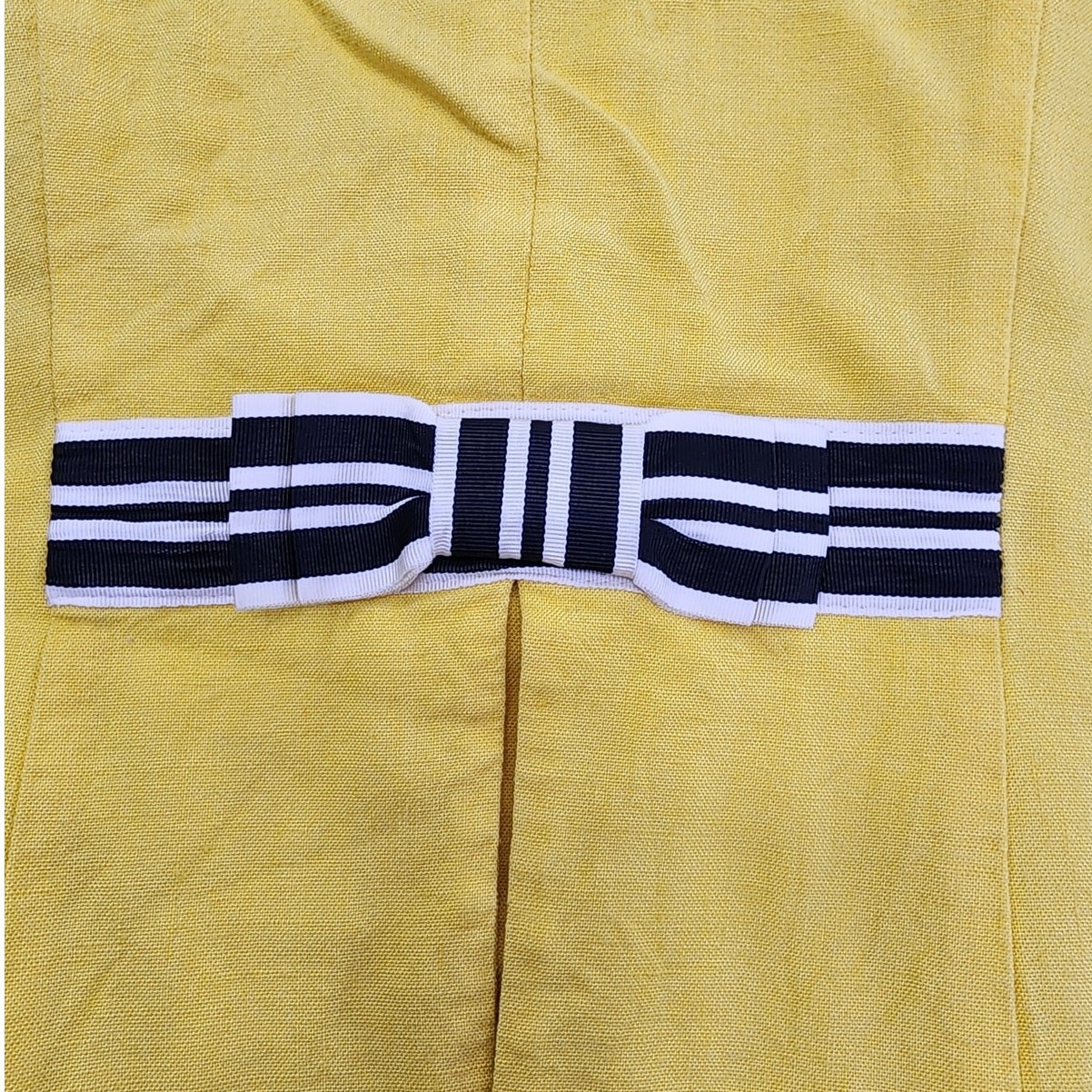 Vintage 70s Leslie Lucks Top Womens 4 Yellow Black Collarless Blazer Buttons Bow