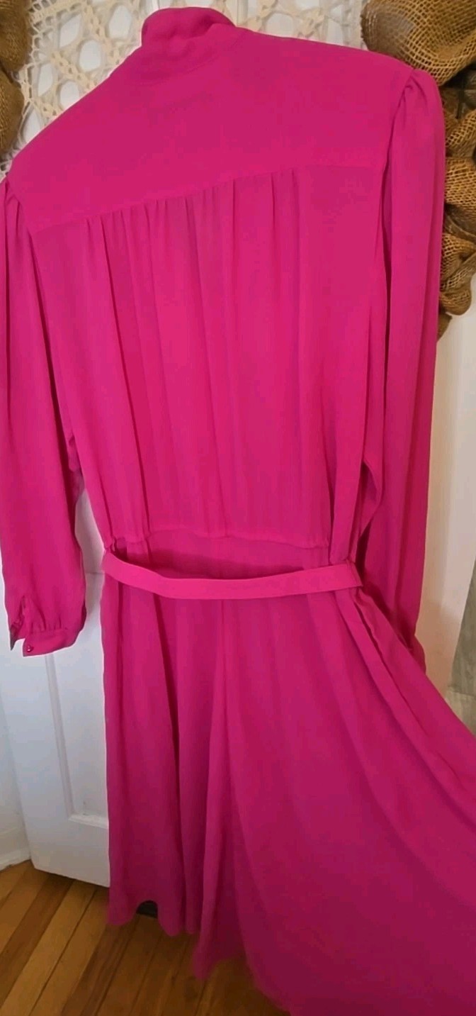 Vintage 1980s Ms Chaus Pink Belted Secretary Dress Size 12 Silky Button Down