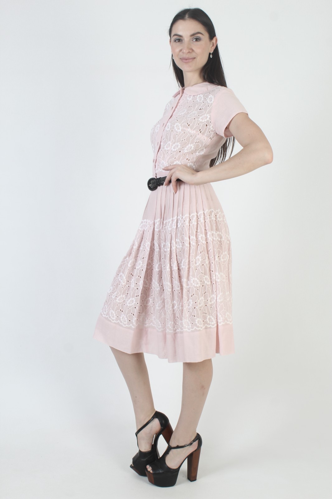 Vintage 50s Light Pink Embroidered Eyelet Dress Cocktail Mid Century MCM Skirt