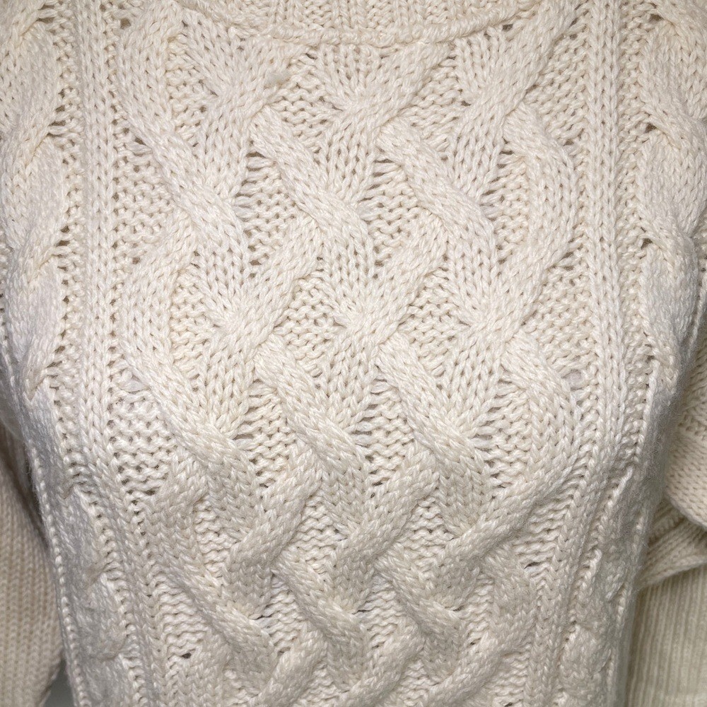 Vintage Aran Crafts Cream Cable-Knit Turtleneck Sweater Navy Trim Merino Wool