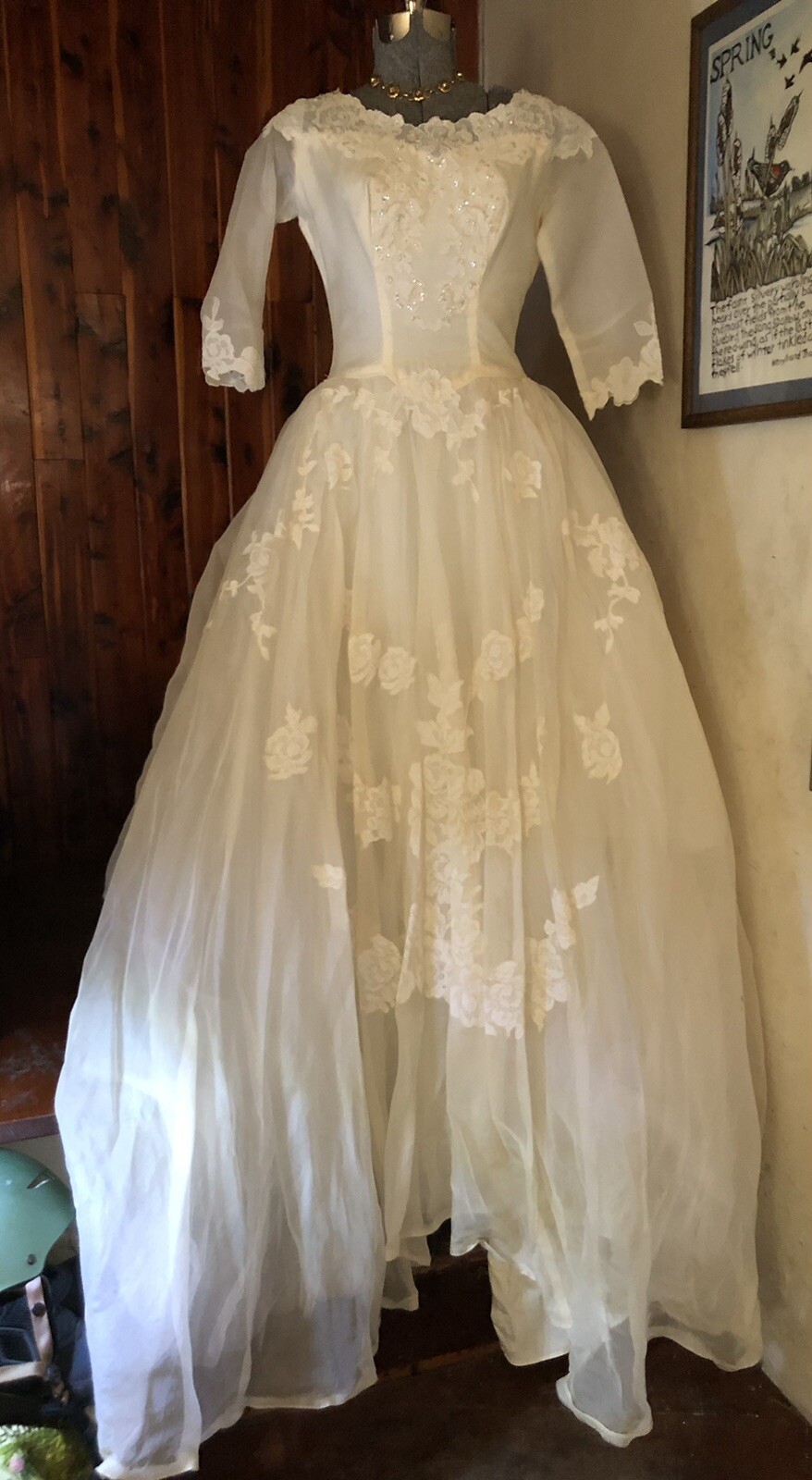 Vintage 1950’s Wedding Gown Dress Lace Sequins Pearls Creme Puff 36-26-72