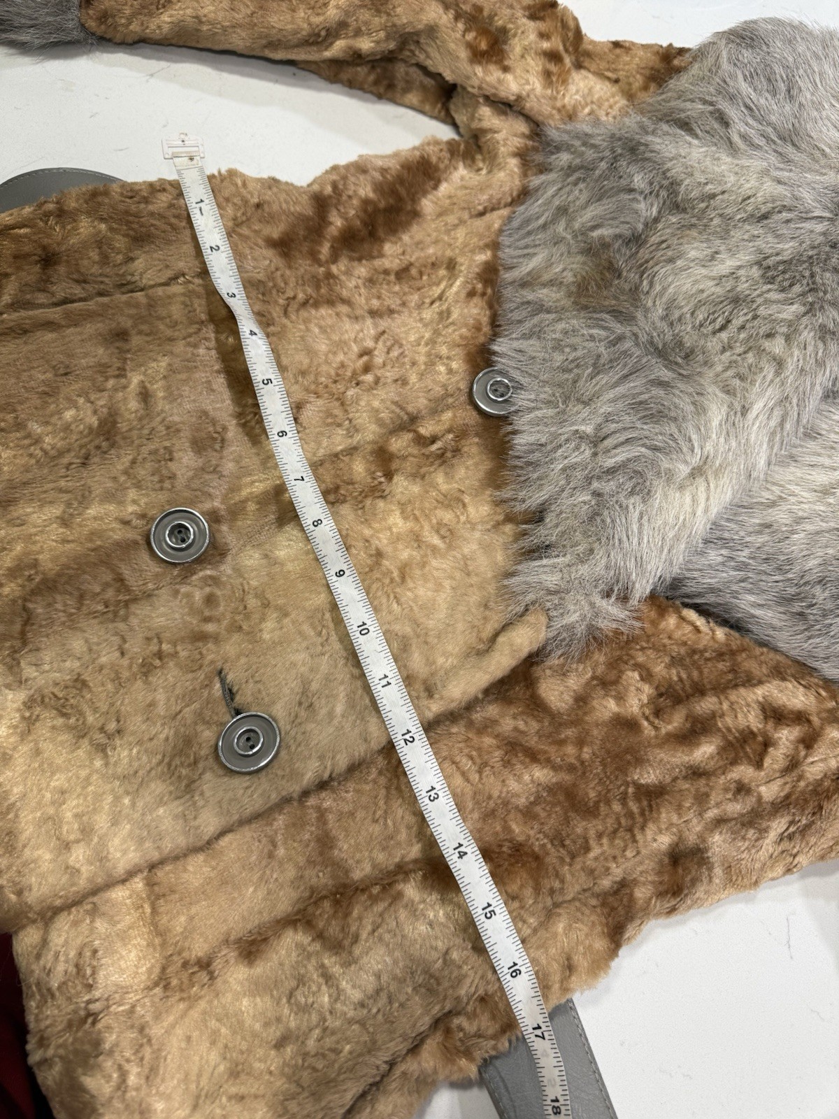 Vntg 1960s/1970s Crushed Velvet Coat With Faux Fur Trim Gold / Grey Heironimus S