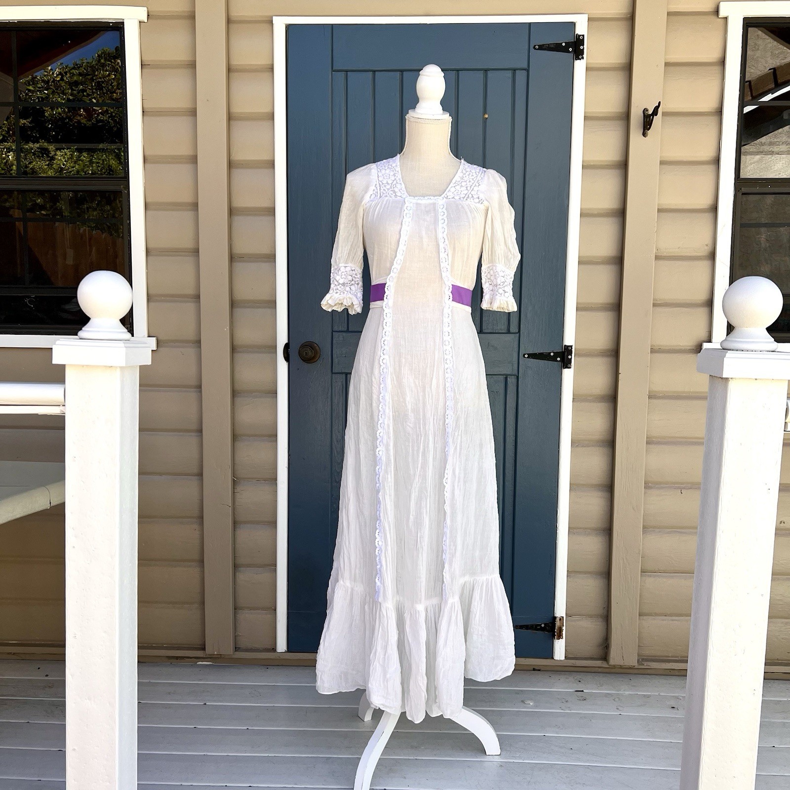 Foxy Lady San Francisco Vintage70s White Lace Prairie Dress, Junior Size 7
