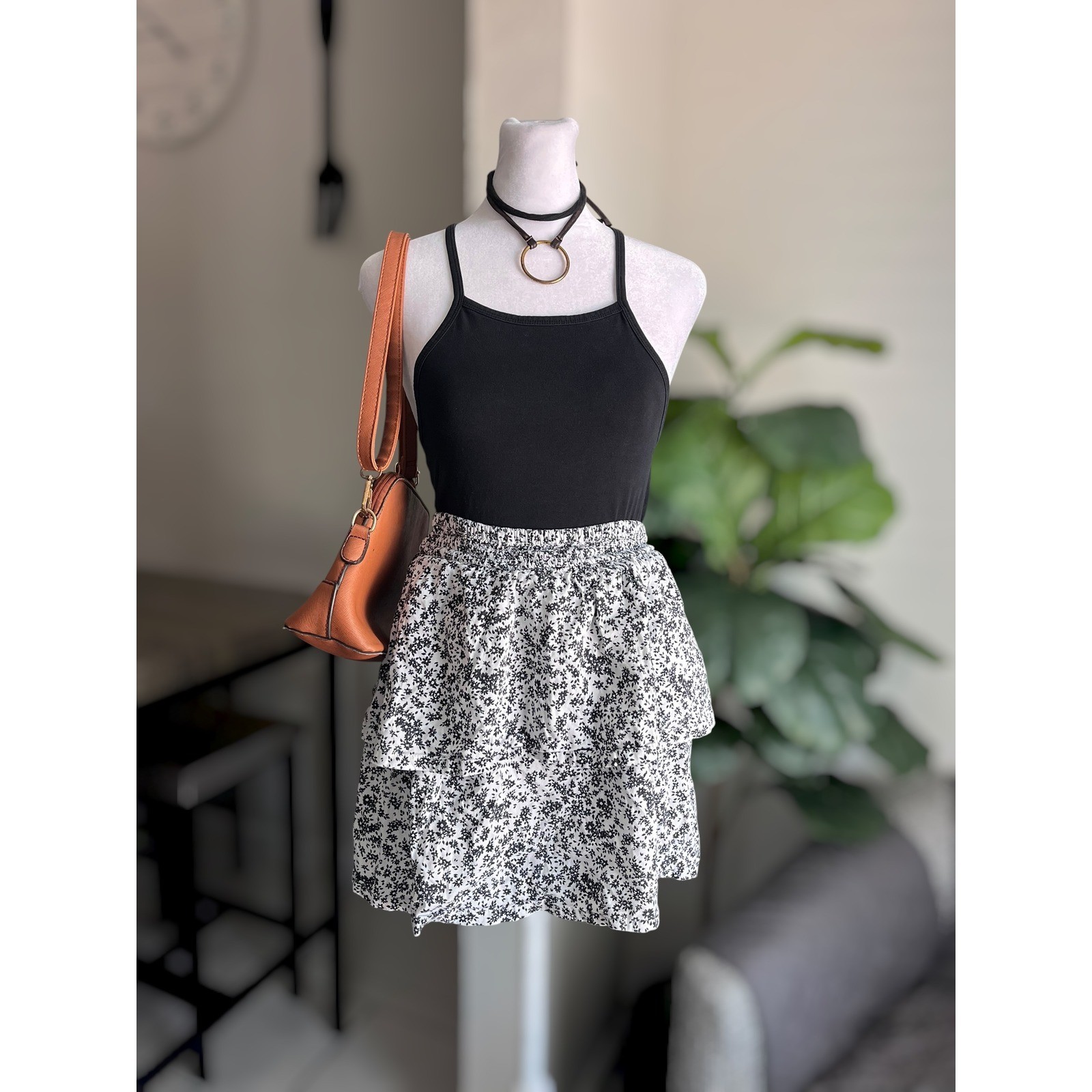 Old Navy Floral Tiered Ruffle Skirt Size L 10-12