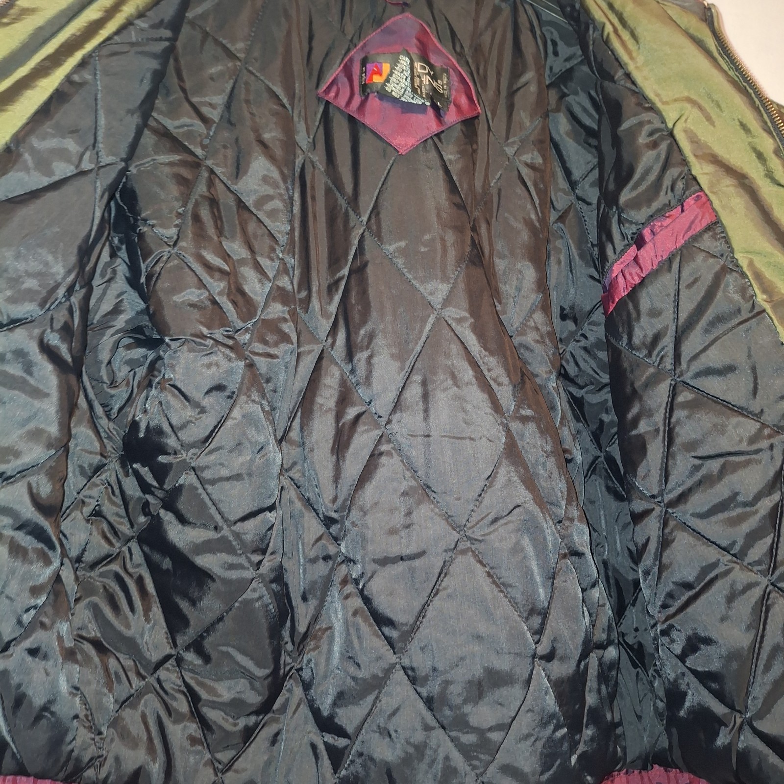 Vtg. 90’s iridescent Andy Johns jacket Ladies size large Leaf Print