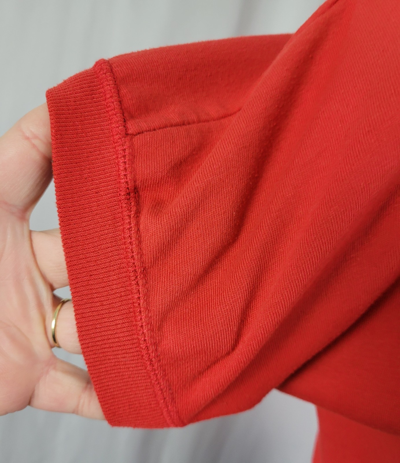 Vintage Red Mock Turtleneck Dropped Shoulder Top w Ribbed Collar & Cuffs Size M