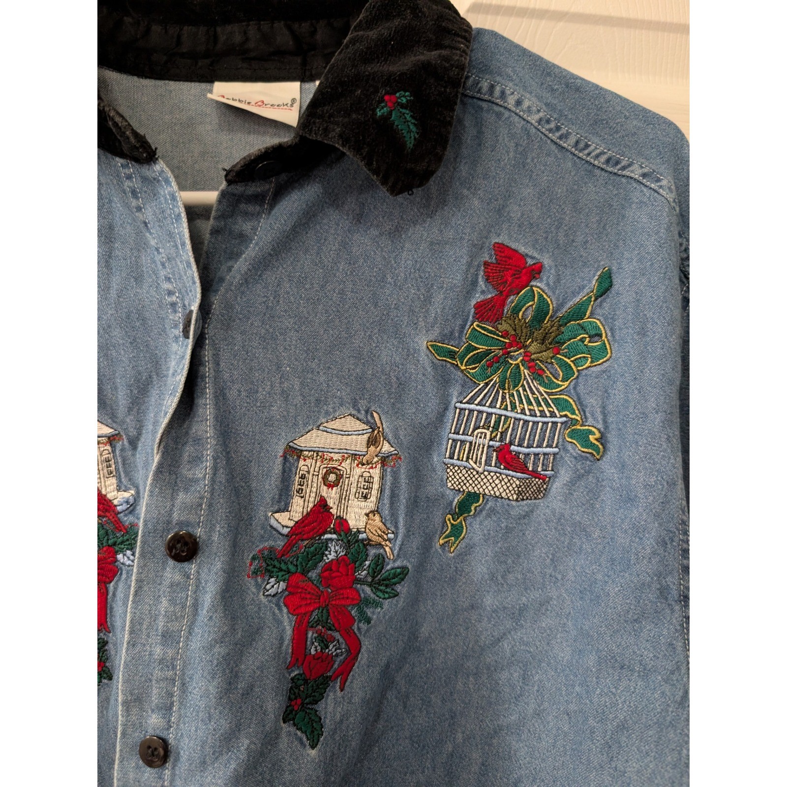 Vintage, 90s XL, Denim Button Down, Velvet Collar, Holiday Embroidery, Cardinal