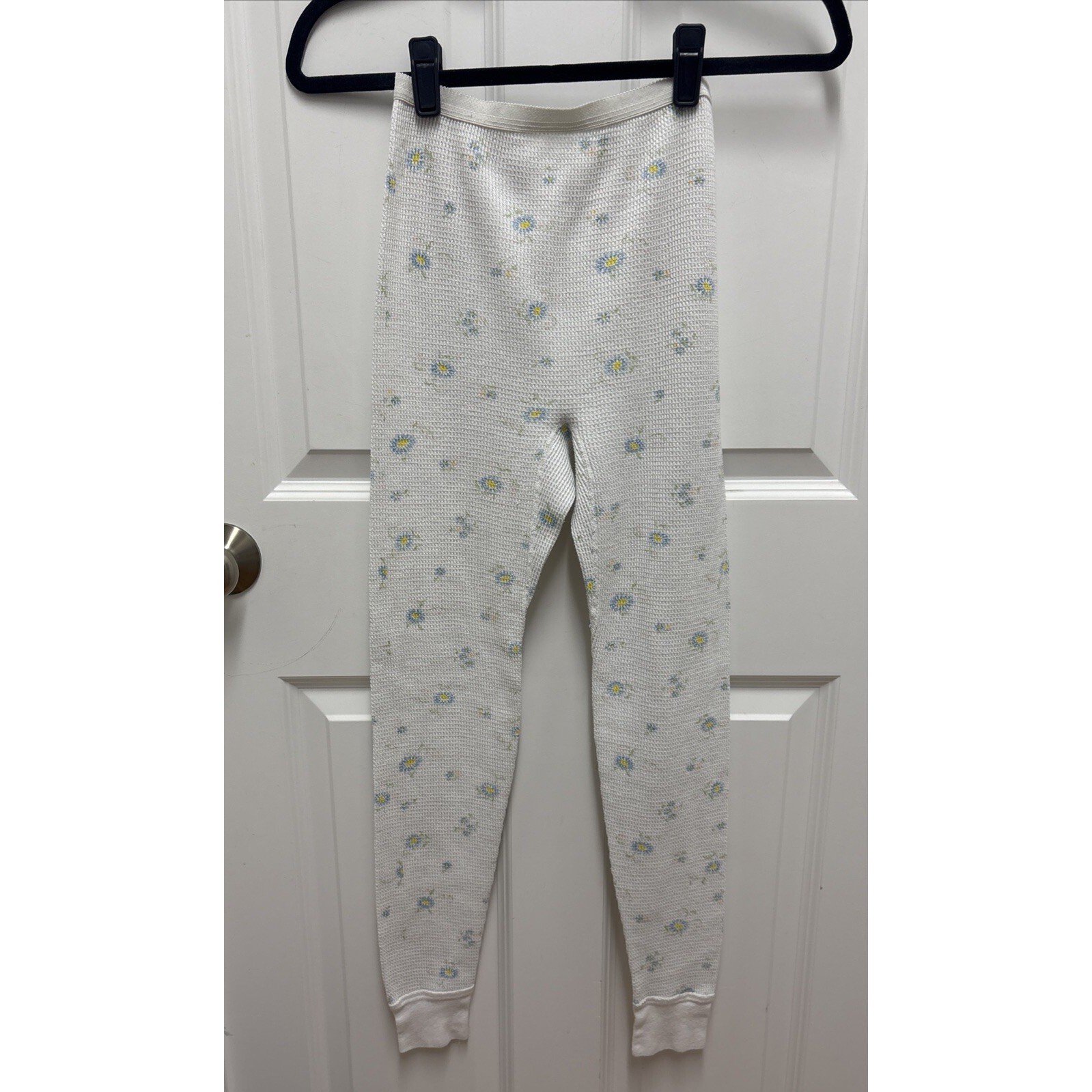 Vintage 70s Thermal White Floral Multicolor Waffle Knit Legging – Size Large