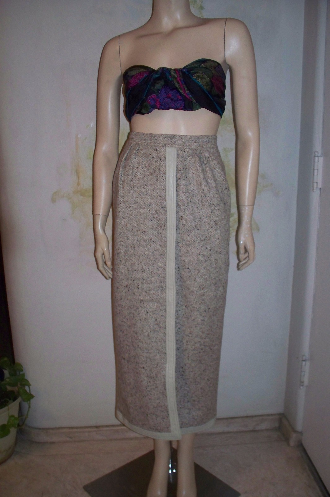 Rare VTG ” Bernard Perris ” Paris Neutral Tweed & Leather 80’s Pencil Skirt XS-S