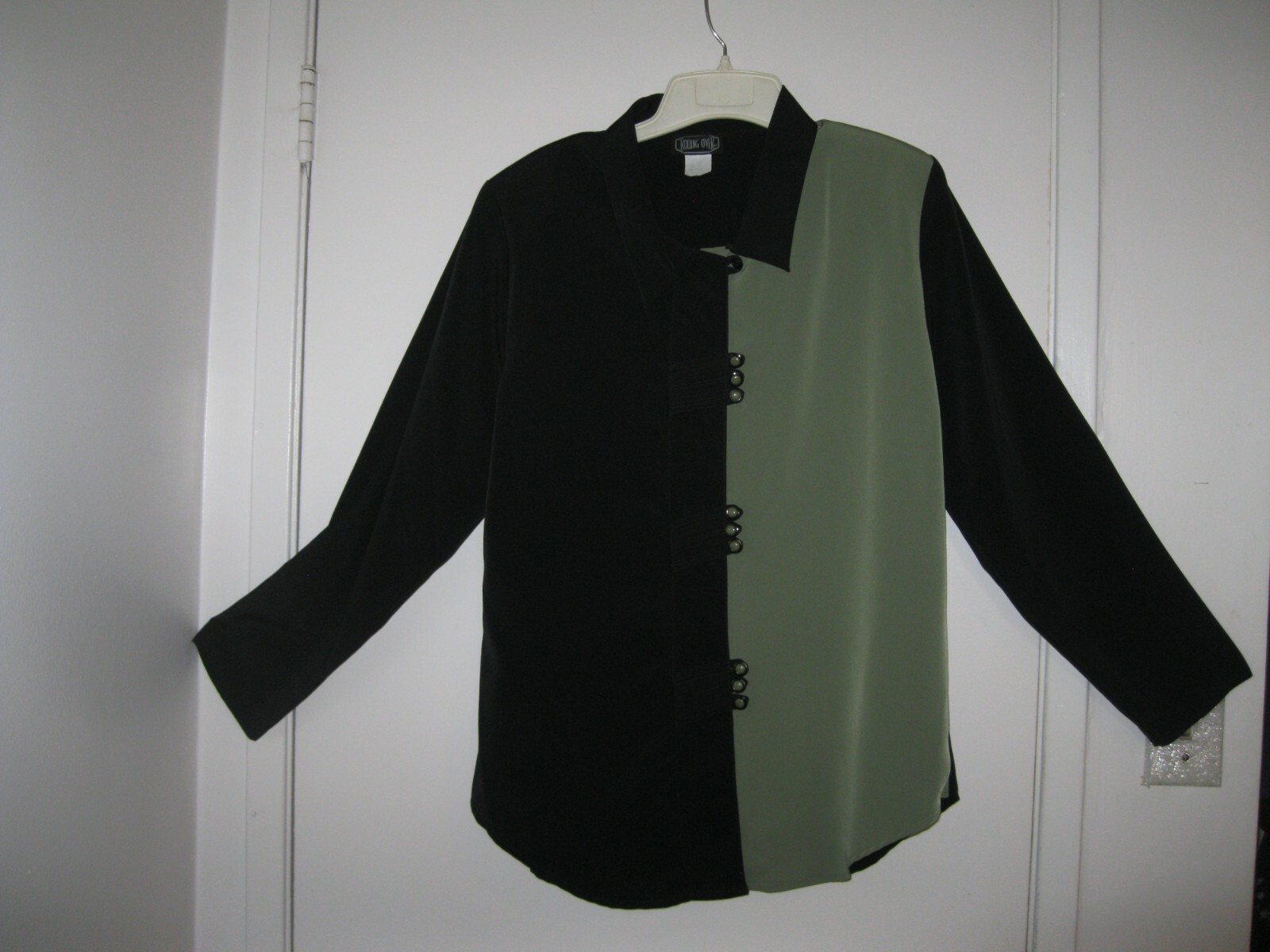 Vintage Color Block Blouse Loop Button Holes Black & Light Olive
