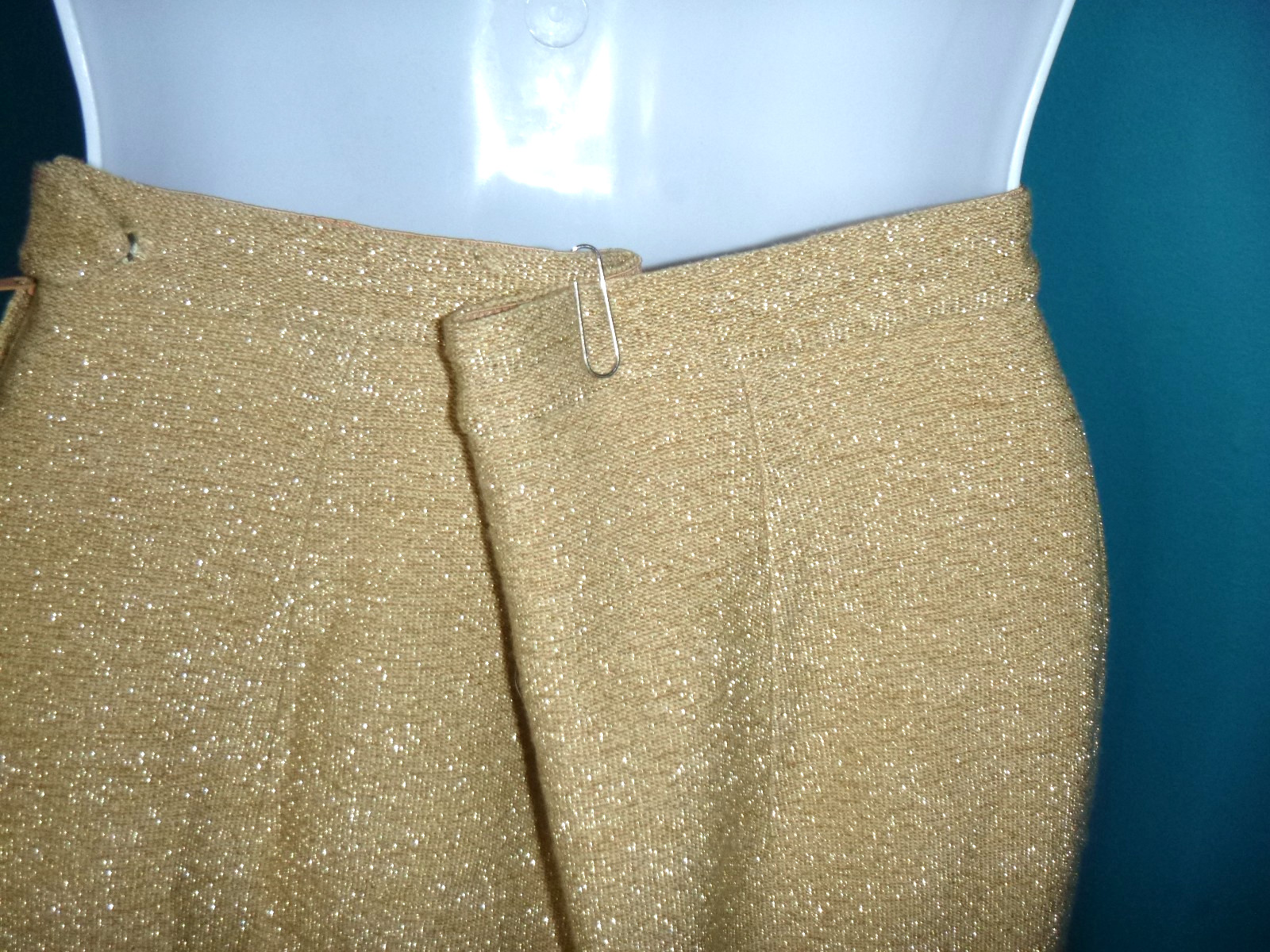 Vtg 60s Gino Paoli 2 Pc Wool Knit Cardigan & Skirt Set Gold metallic Beading S/M