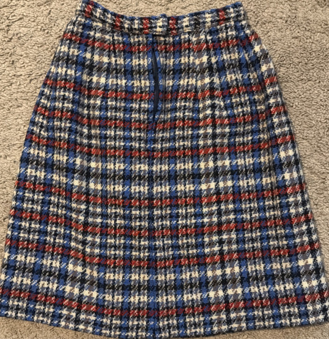 Vintage 1960s Handmade Wool Tweed Skirt Suit Set XXS 00 Cropped Boxy Jacket