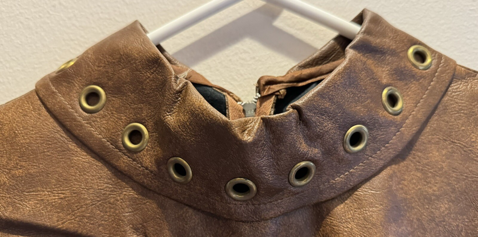 VTG Pleather Faux Dress Brown Mod Retro 60s Grommets Medium Pockets