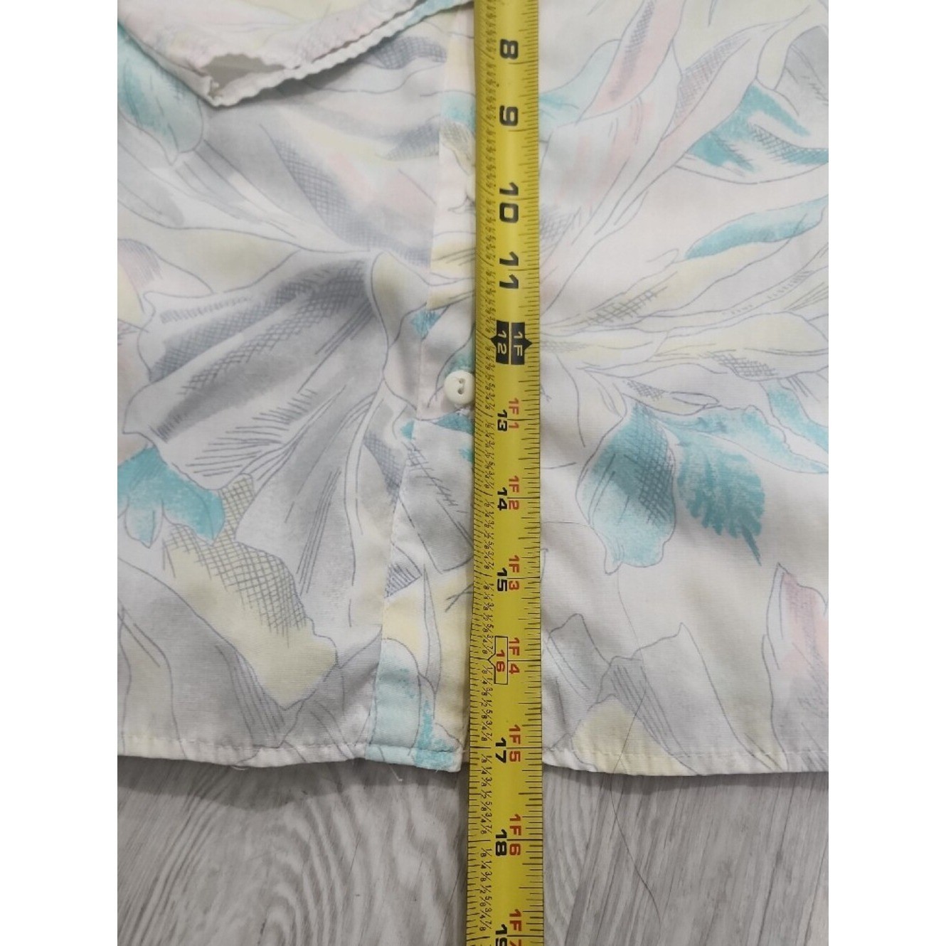 Vintage Pastel Floral Button-Up Shirt – Light Blue & Cream Made In USA 14