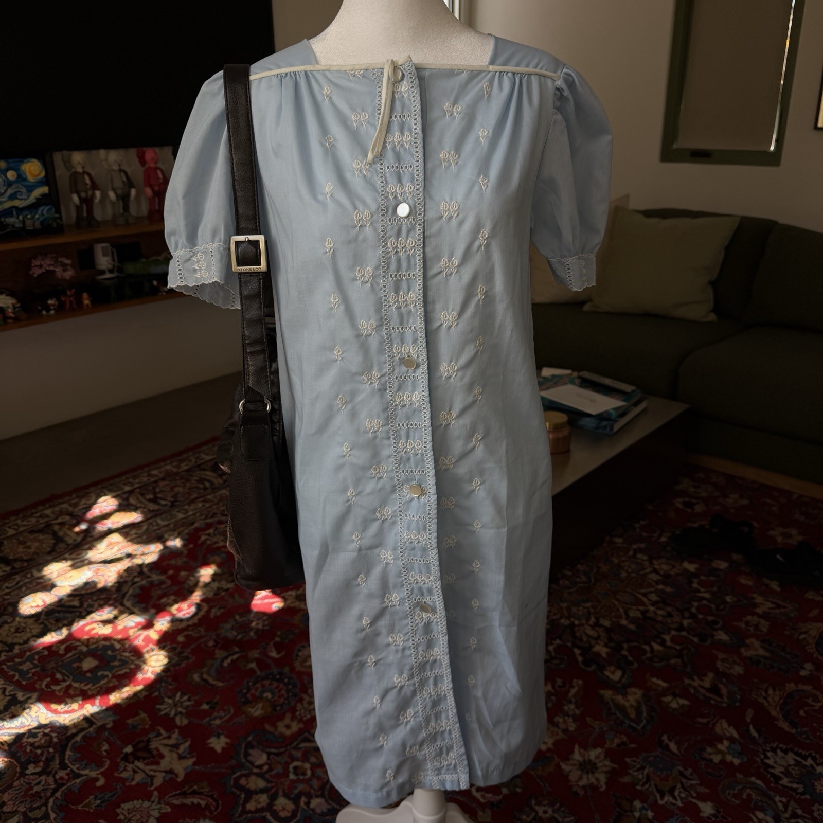 Vintage 1930s Blue and white dress with embroidered details dress