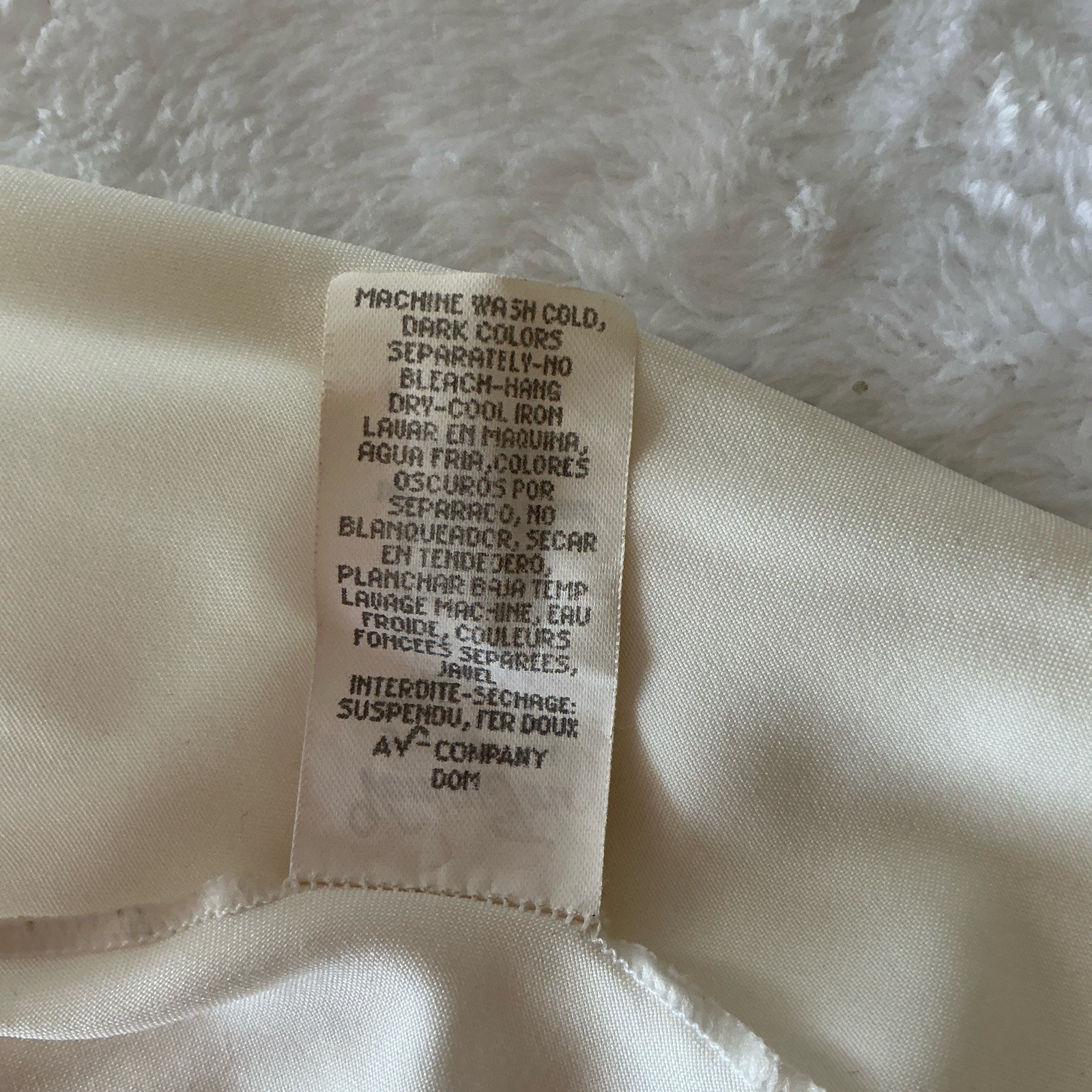 VTG Vanity Fair Full Slip Ivory 34 32”/ 48 Scalloped Trim Retro Pinup USA Made