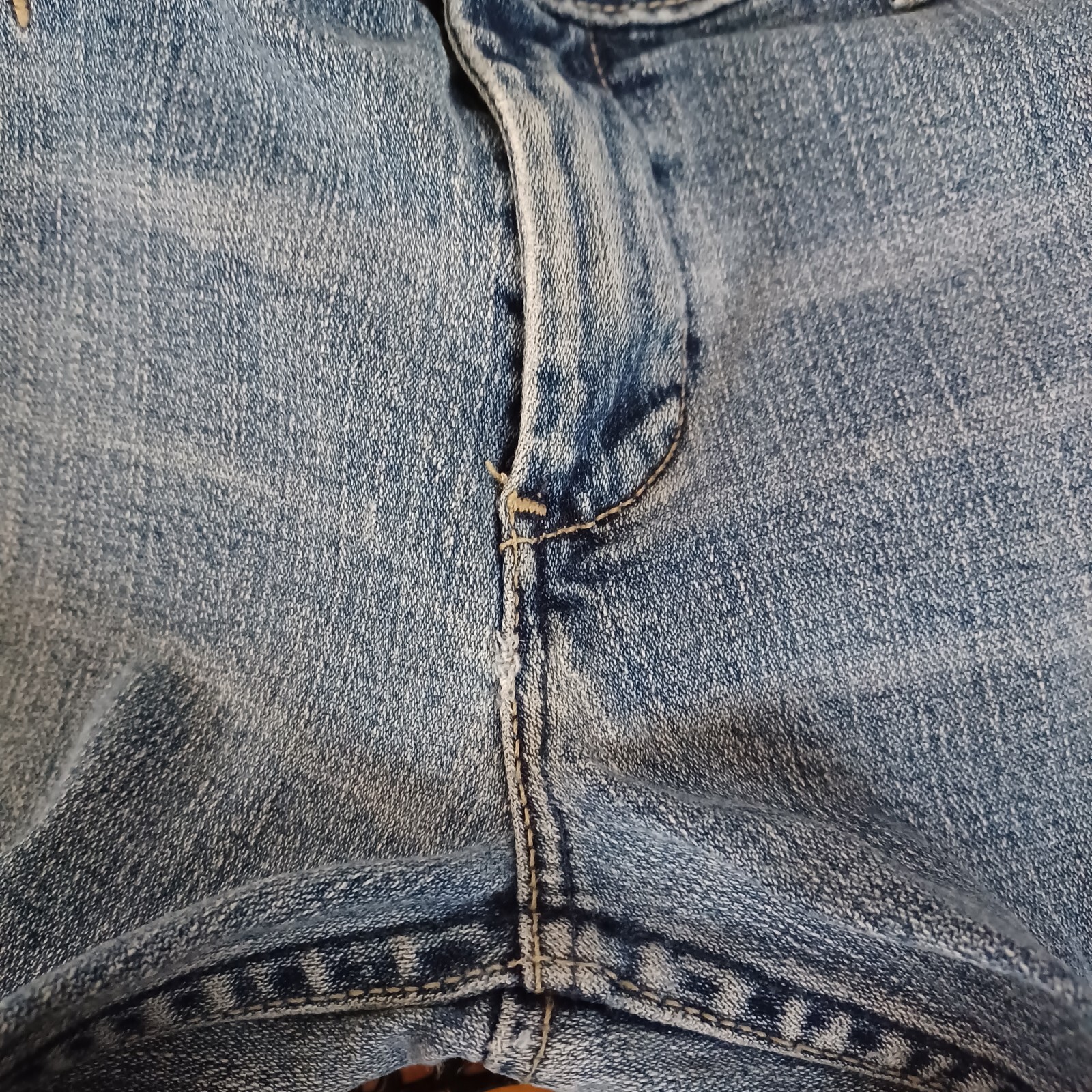 VINTAGE PRE-LOVED 29/33 SILVER JEANS FLARED 97% COTTON 3% LYCRA MADE IN CANADA