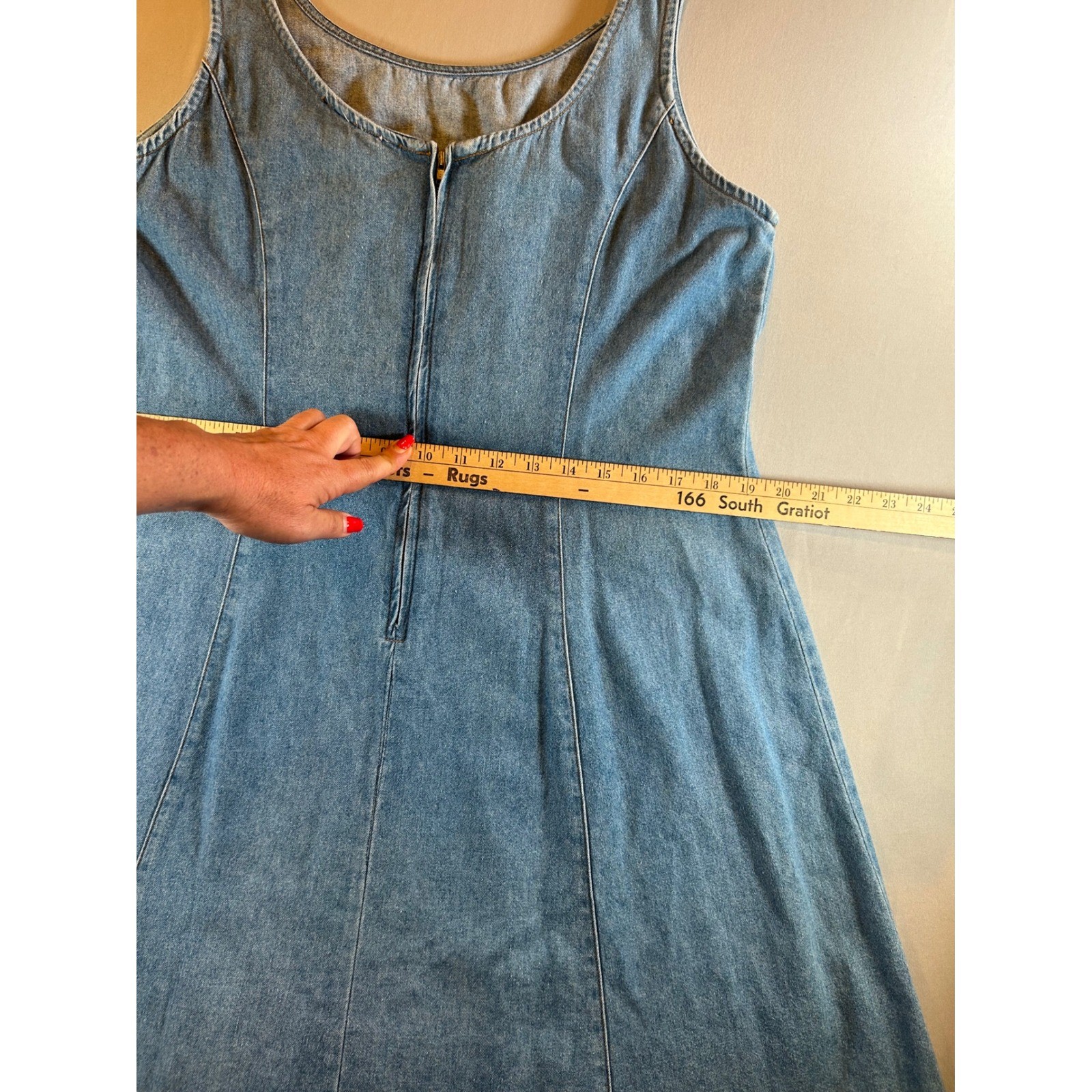 Vintage Blue Denim Pinafore Dress Sleeveless A-Line Scoop Neck YKK Zipper Medium