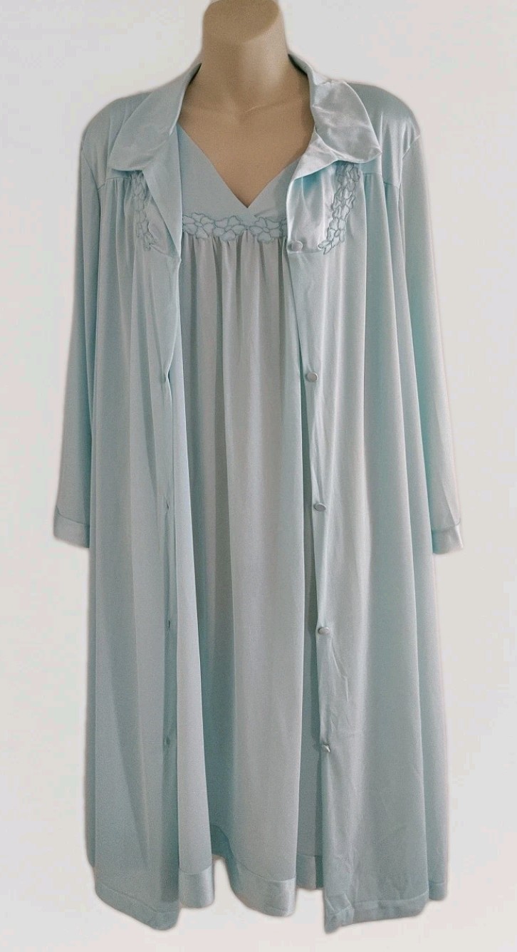 Vintage Vanity Fair Nylon Peignor Set Size XL Icy Aqua Robe Nightgown