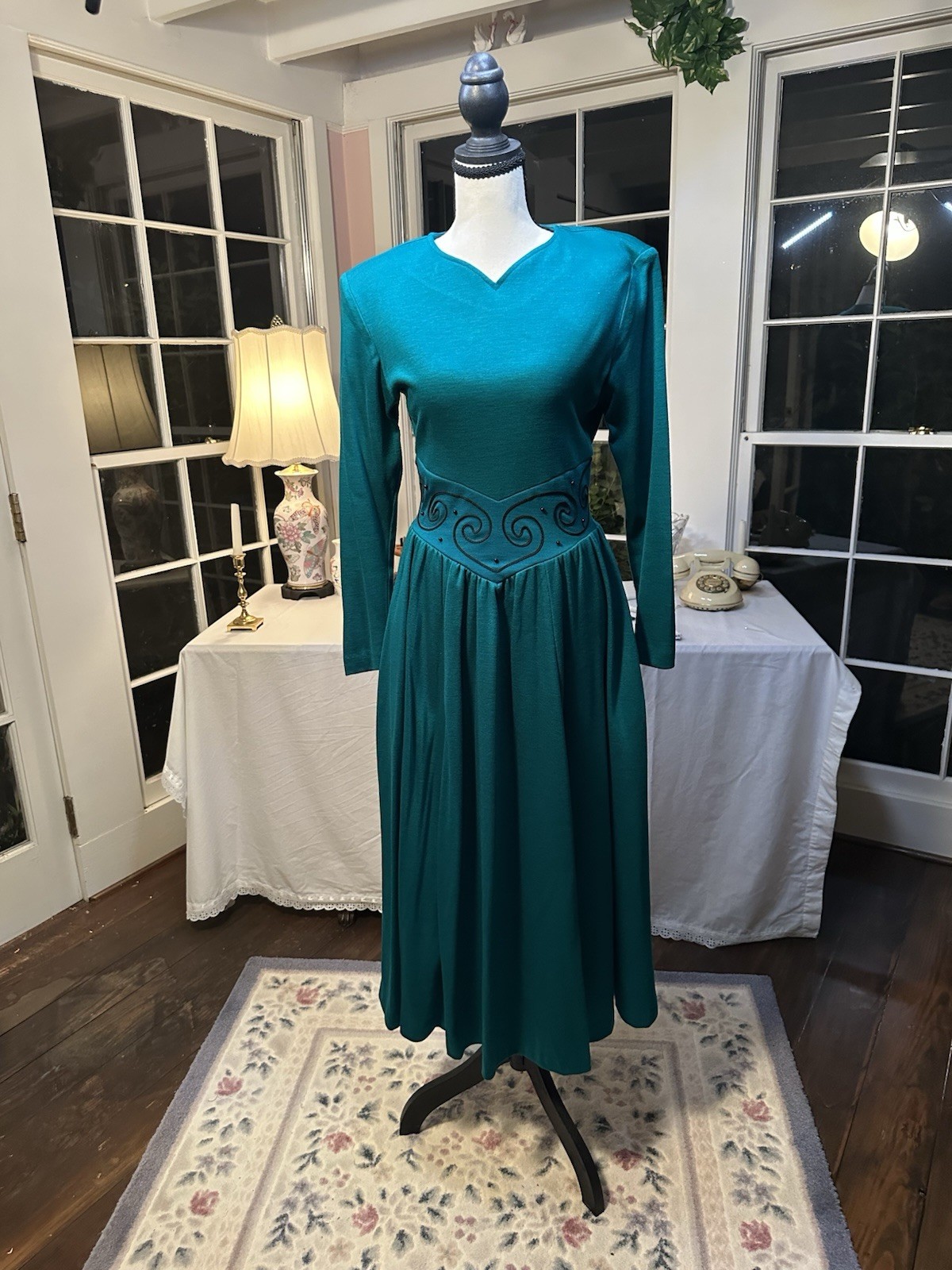 Vintage 80s Long Sleeve Green Dress Elegant Waist Pockets Fit To Flare Rodeo