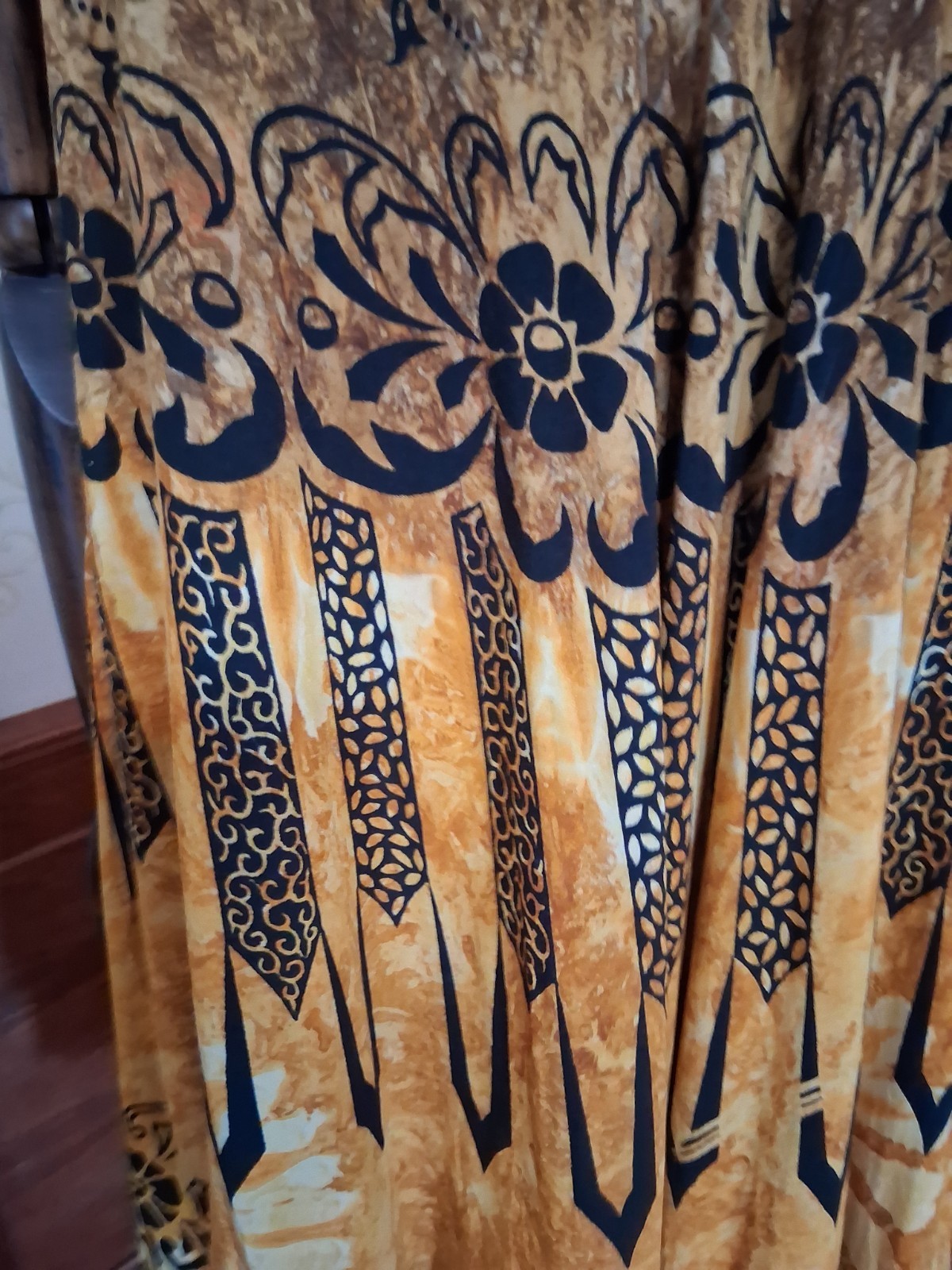 Vintage 1970s Lady Cactus Amber Batik Fluttery Bohemian Hippie Handmade Dress