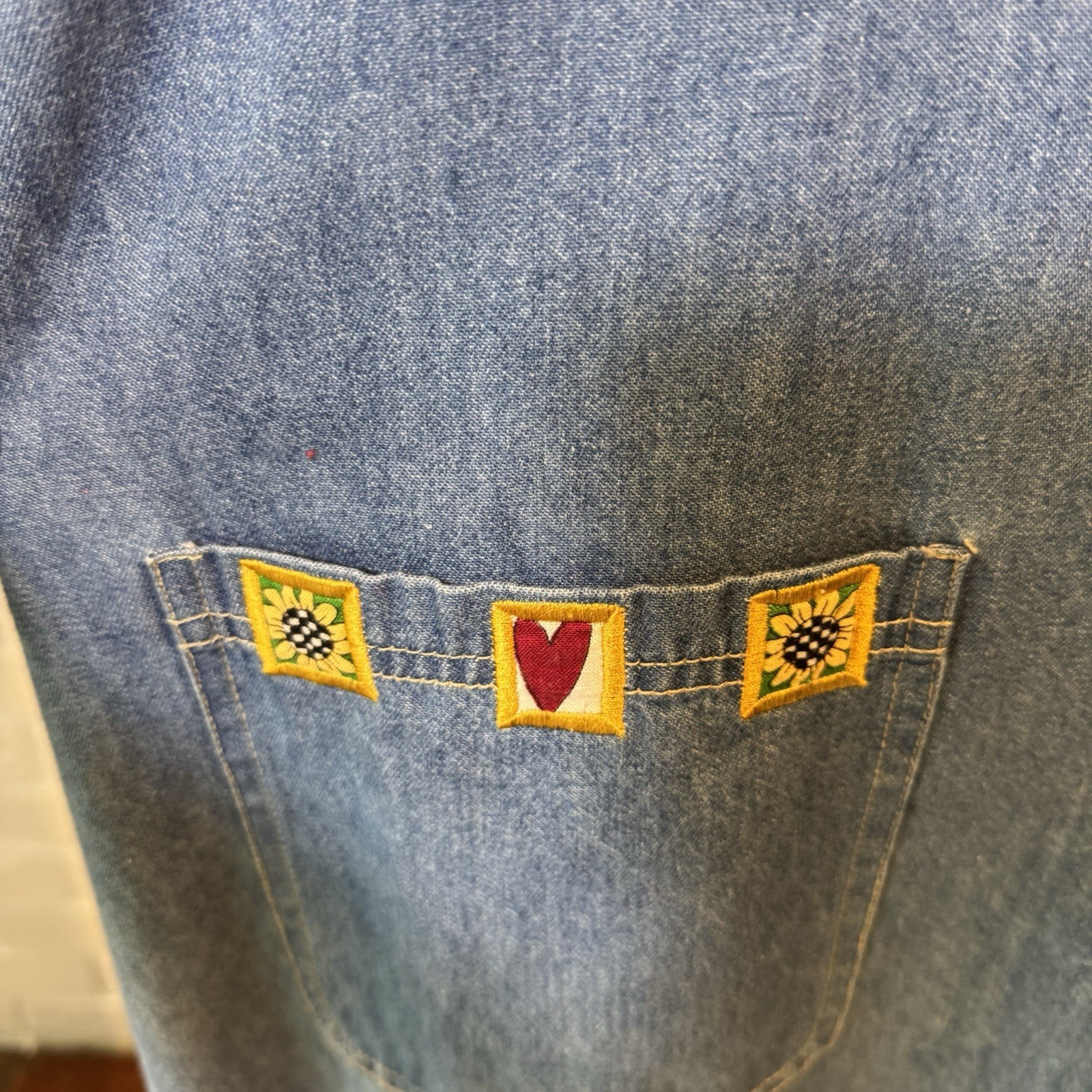 Vintage 90s The Quacker Factory Embroidered Appliqué Denim Pinafore Dress M