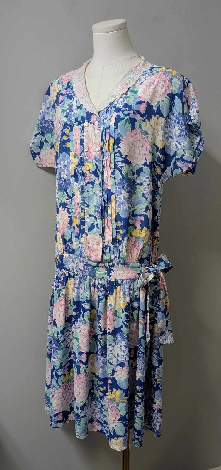 Vintage 80’s Rene Derhy Paris Floral Drop Waist Tie Dress Pintucks M