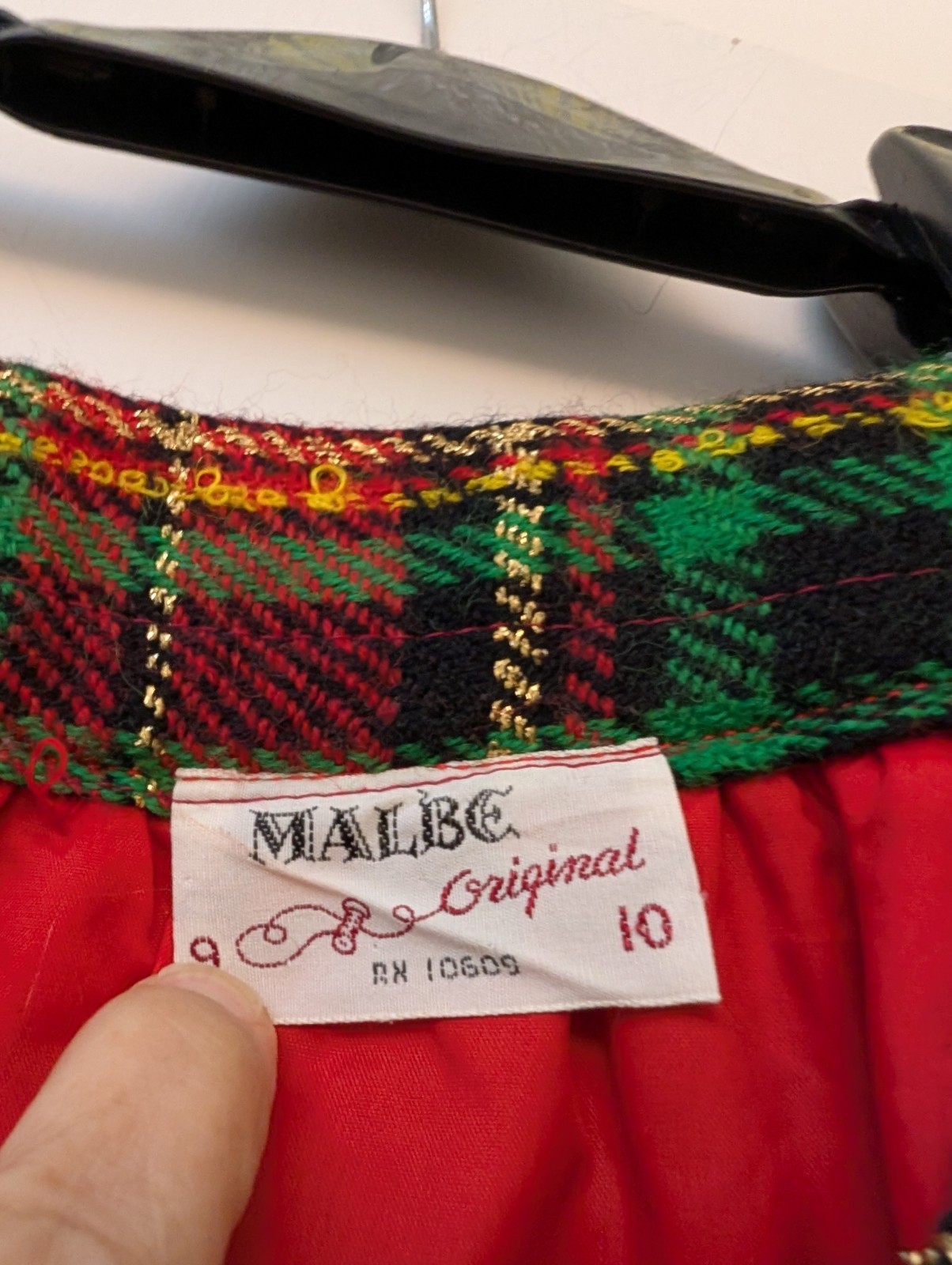 Beautiful Vtg Holiday Malbe Long Sz 10 Plaid Wool Skirt With Gold Thread