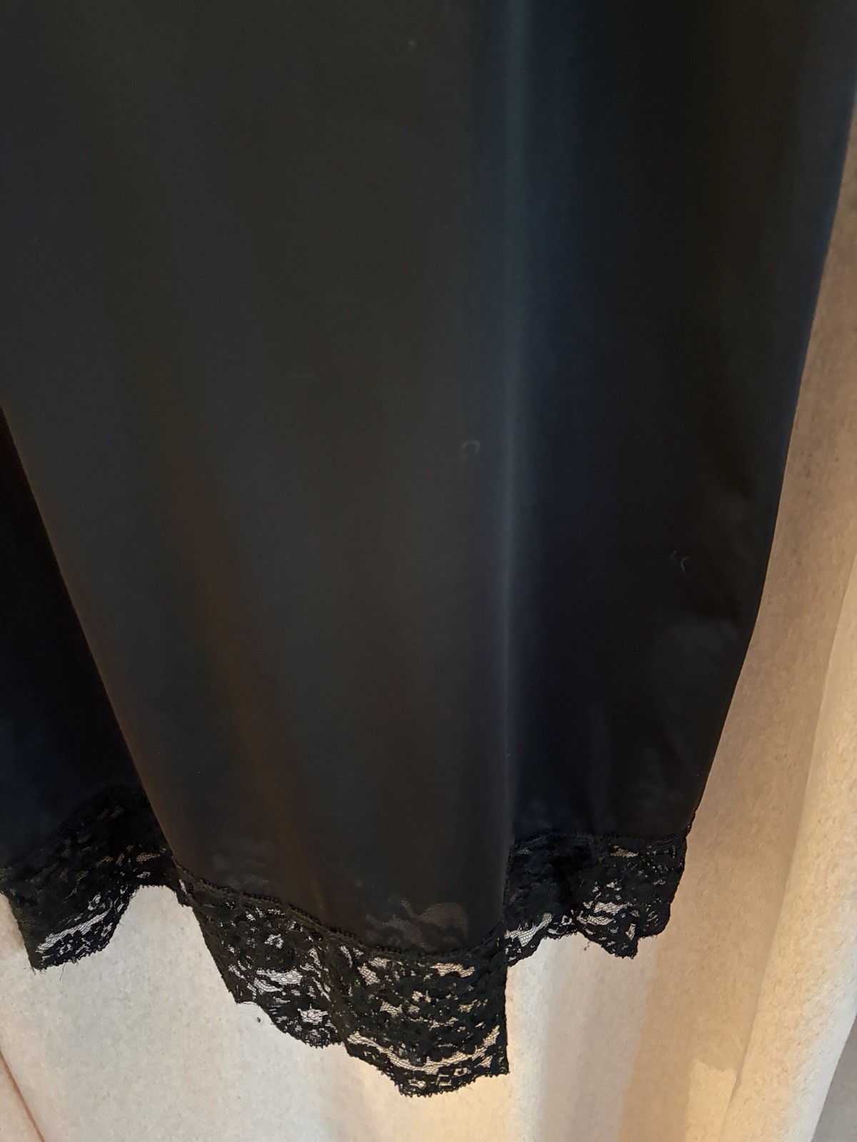 Vintage Adoria 1960’s Black Slip With Lace – Approx Size 34 Small