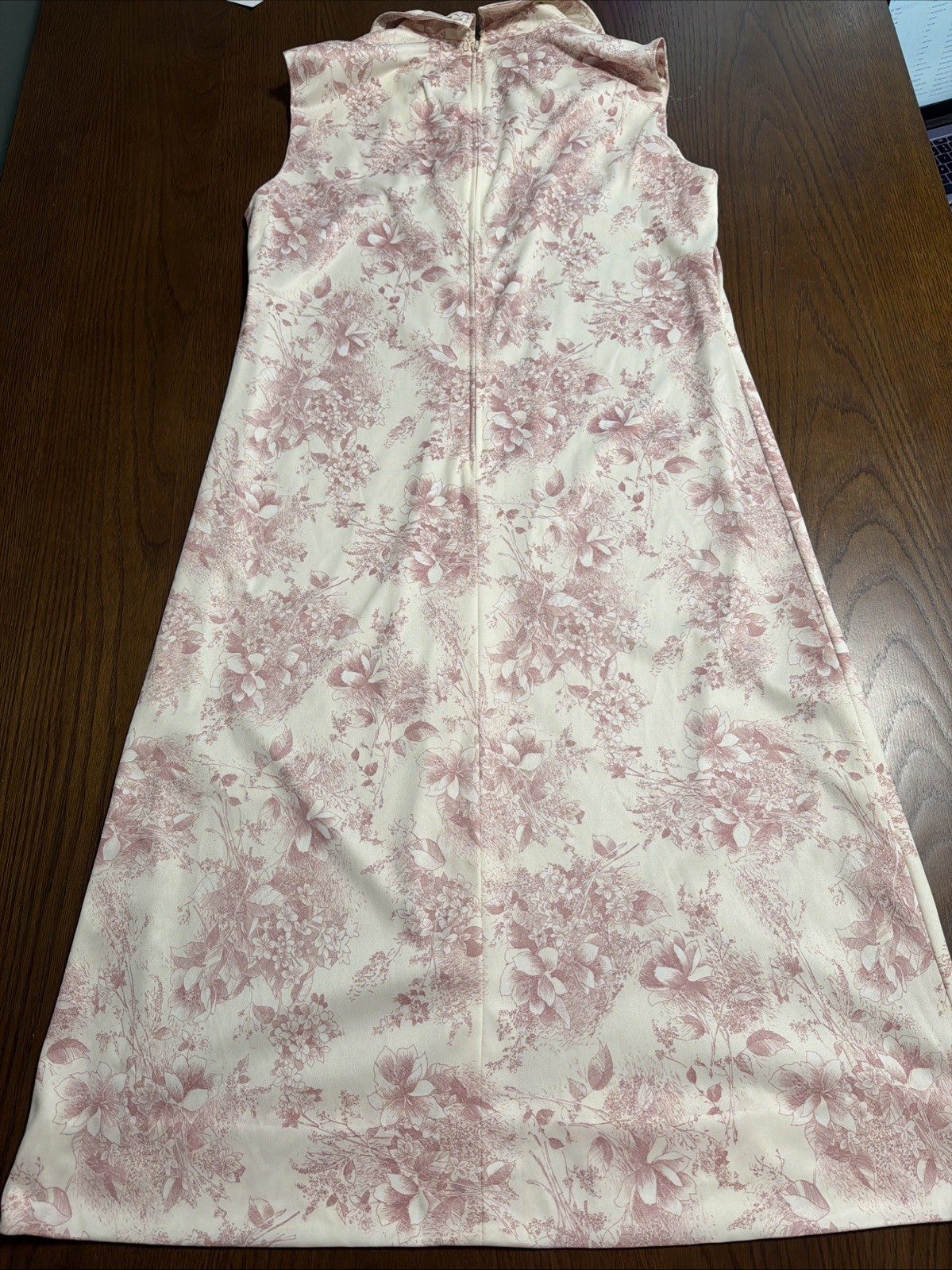 Vintage 1960’s Henry Lee Women’s Dress Cream & Pink, Modern Size 10/12