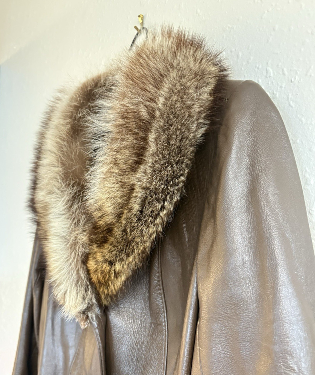 70s Womens S Raccoon Fur Brown Leather Peter Caruso Belted Jacket Coat Vintage