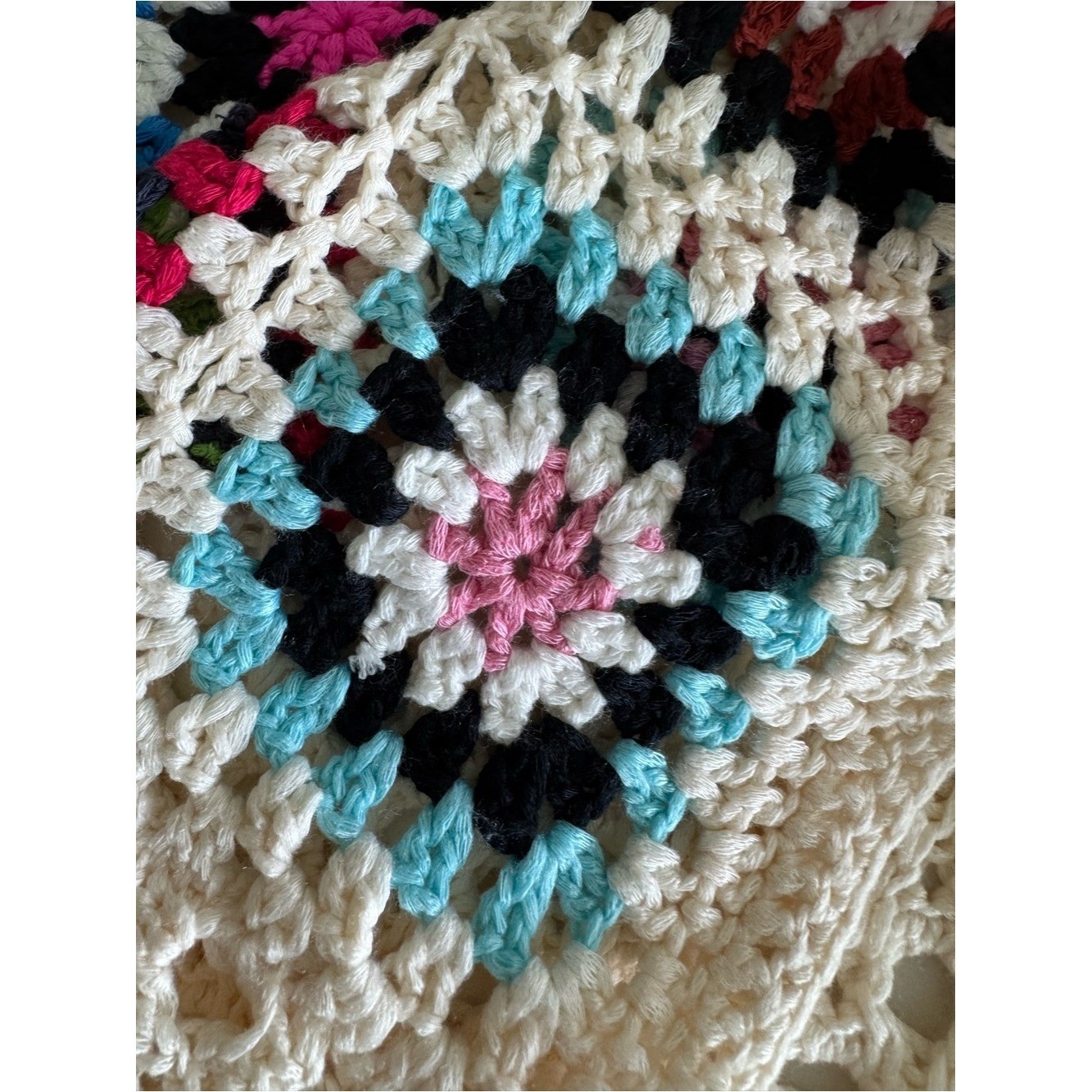 Luna Ivy Granny Square Crochet Crop Sweater Cream Multicolor Boho Size Small