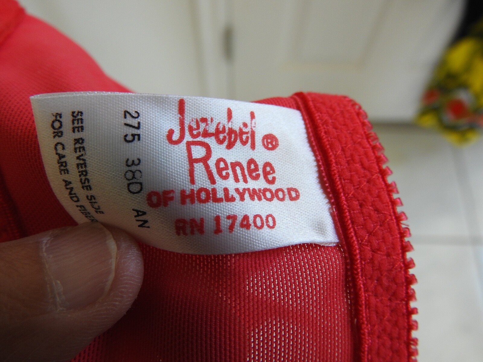 vintage NOS sexy RED LACE BRA Jezebel Renee of Hollywood 38D with original tag