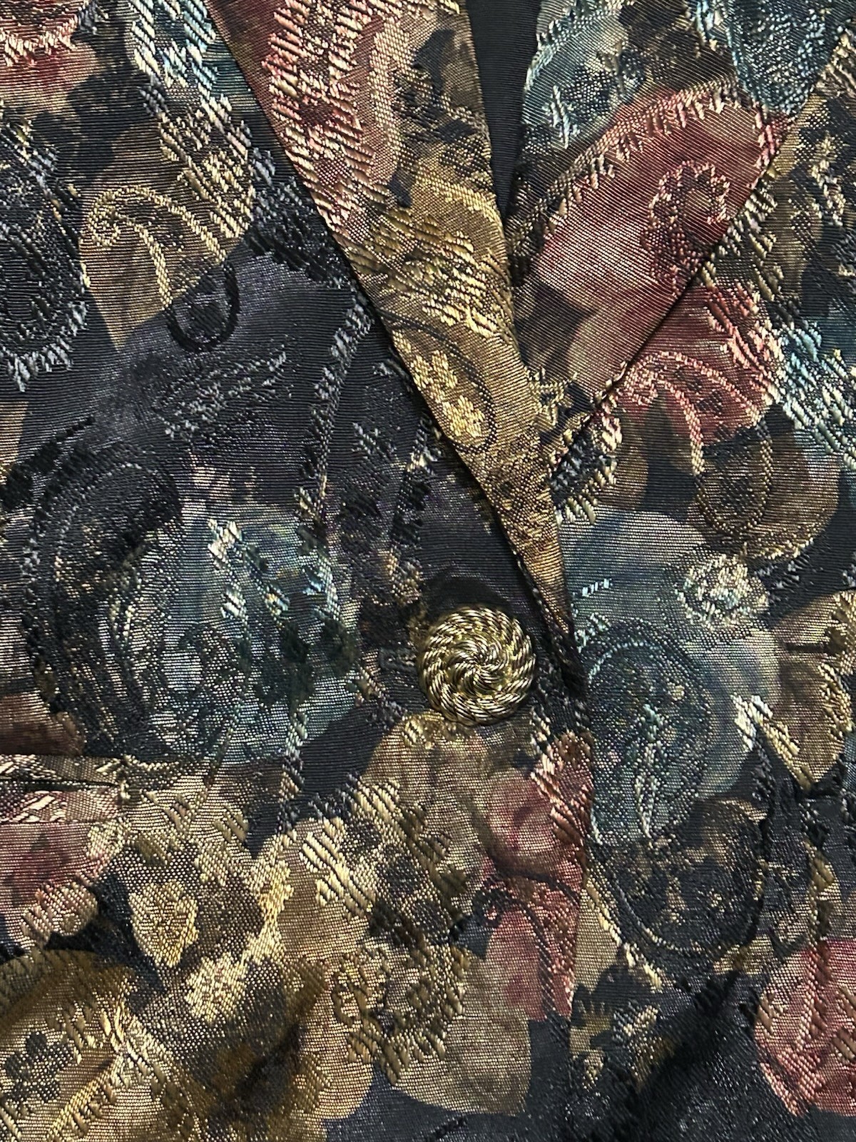 VTG 1980’s San Moire Women’s Blazrer SzM Black Floral Tapestry Padded Shoulders