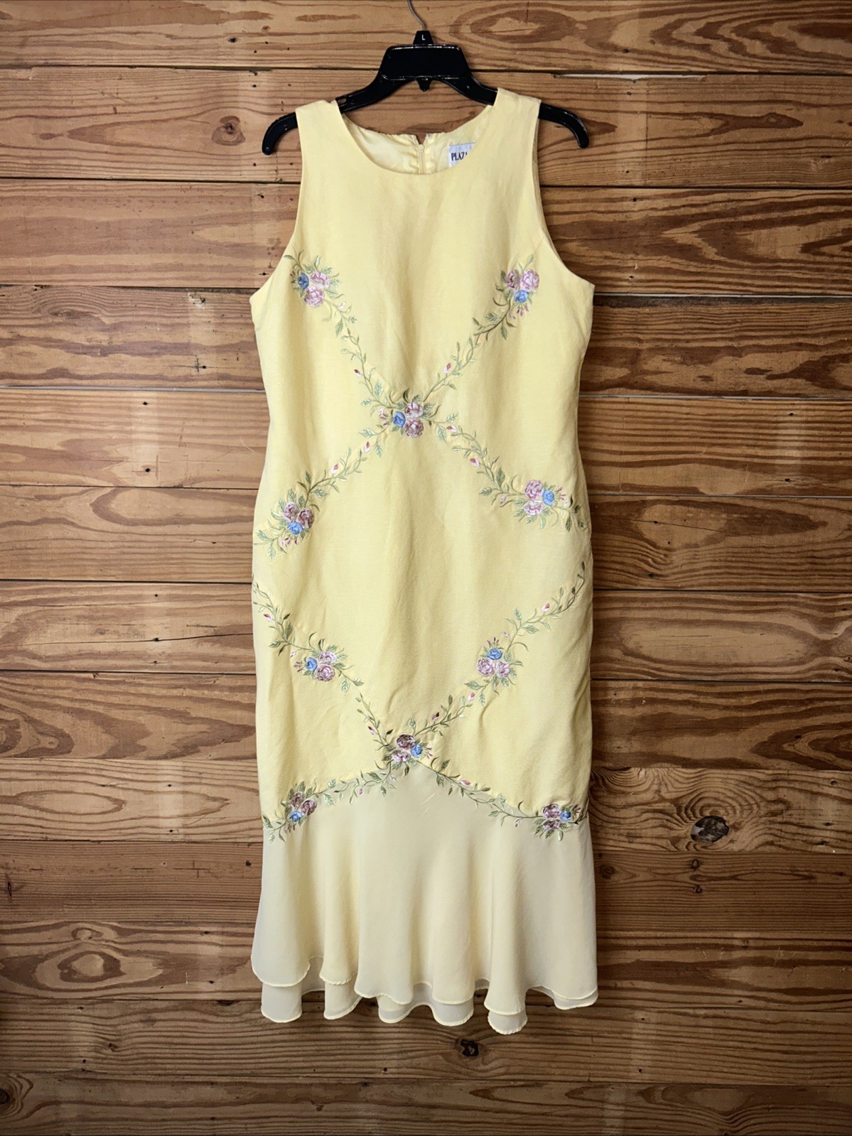 Vintage yellow embroidered dress with Chiffon bottom sleeveless women’s 14