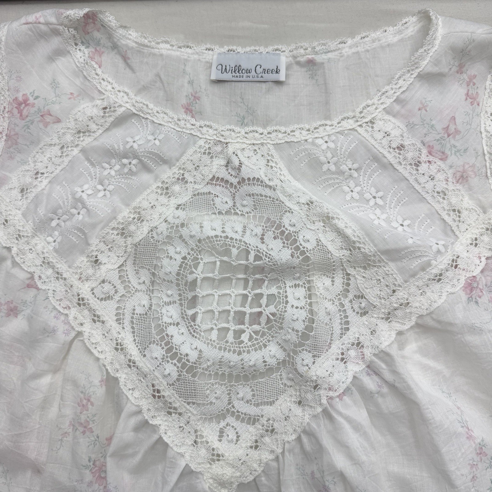 Willow Creek Vintage Floral Lace Sleeveless Nightgown Size 1X Plus White Pink XL