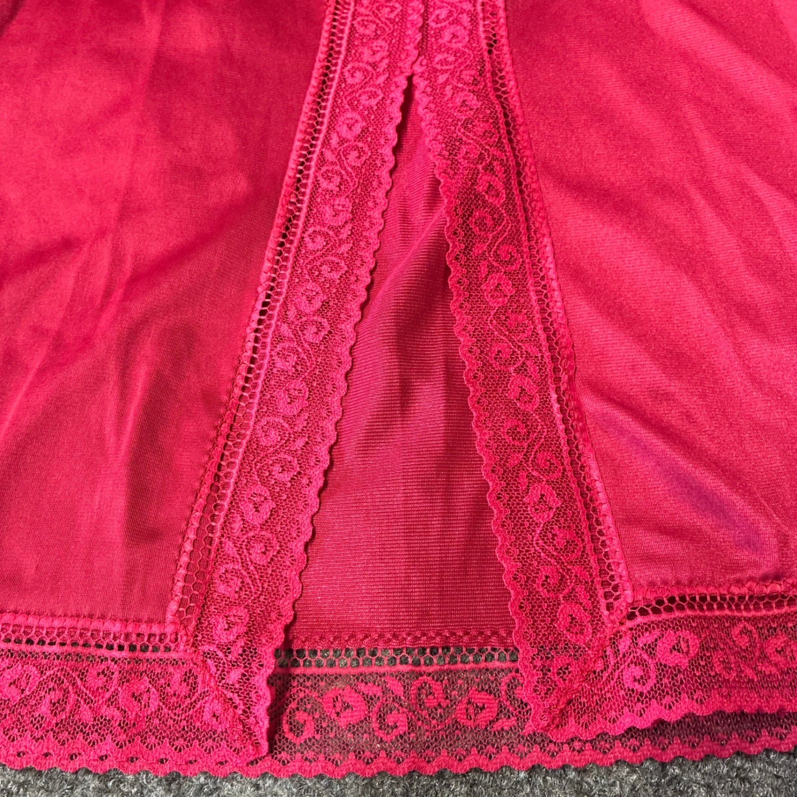 Vintage Bari Midi Slip Womem Medium Red Lace Trim Slit Lingerie Rockabilly Pinup