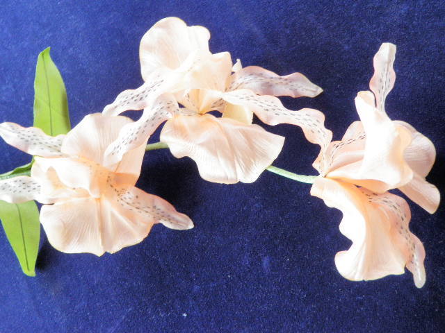 Vintage Millinery Flower 4″ Orchid x3 Peach Apricot for Hat or Hair Z21