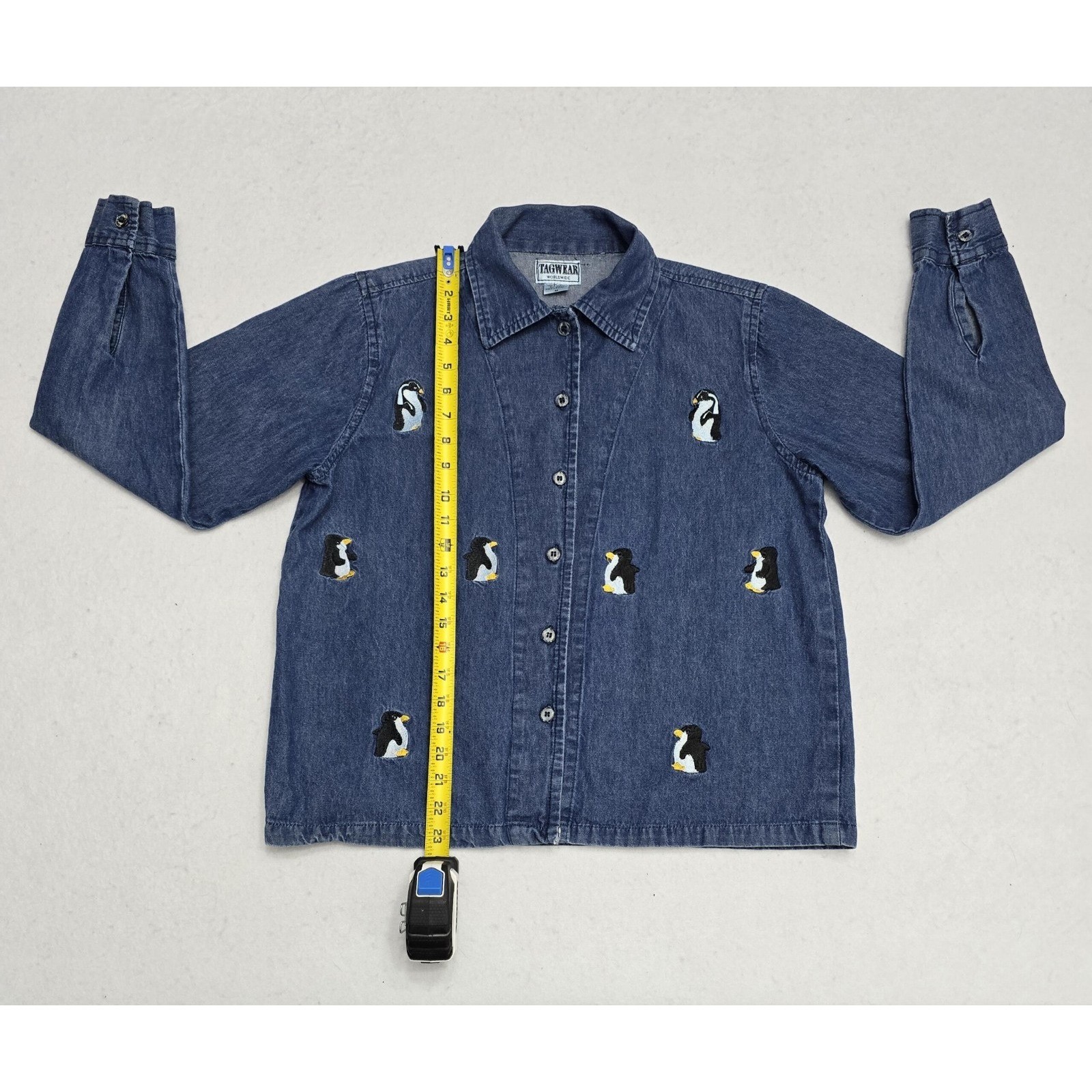 Tagwear Worldwide Vintage Blue Denim Penguin Embroidered Button Down Shirt Med