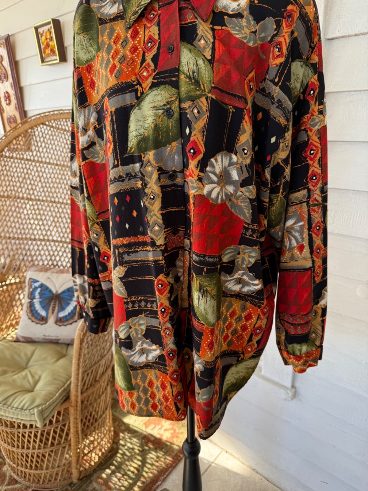 Vintage 80s Abstract Floral Oversized Rayon Long Button Blouse Size M/38