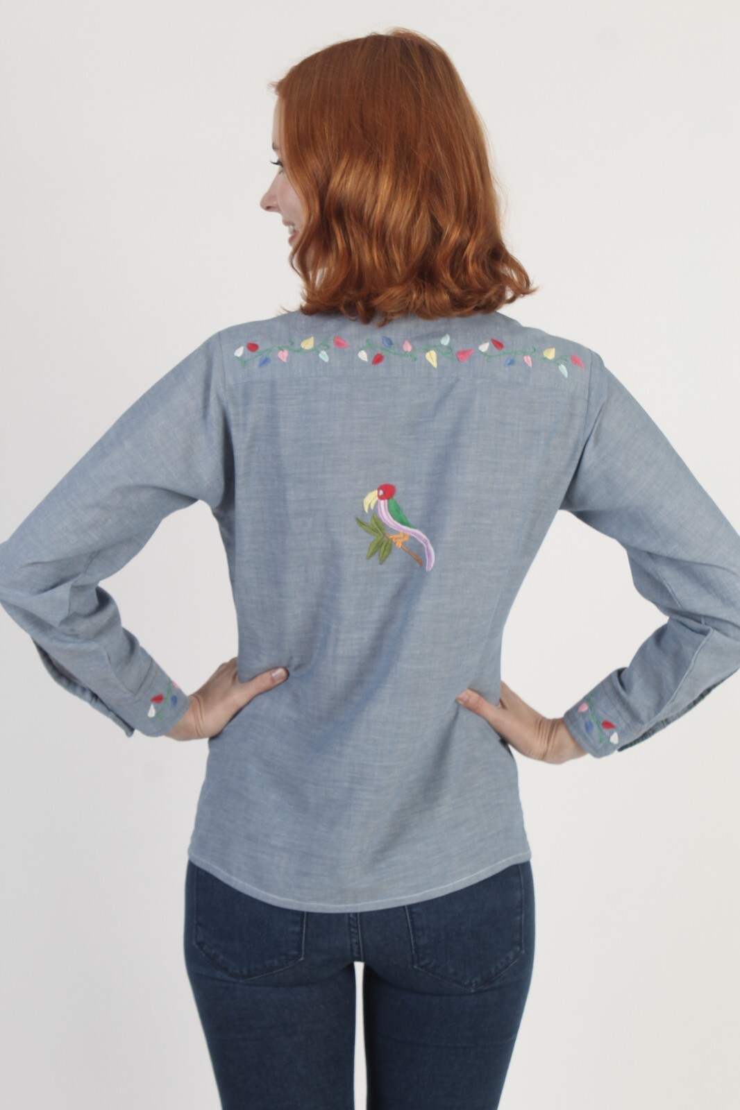 Vtg 70s Wrangler Chambray Shirt Hand Embroidered Hippie Button Up Work Blouse S