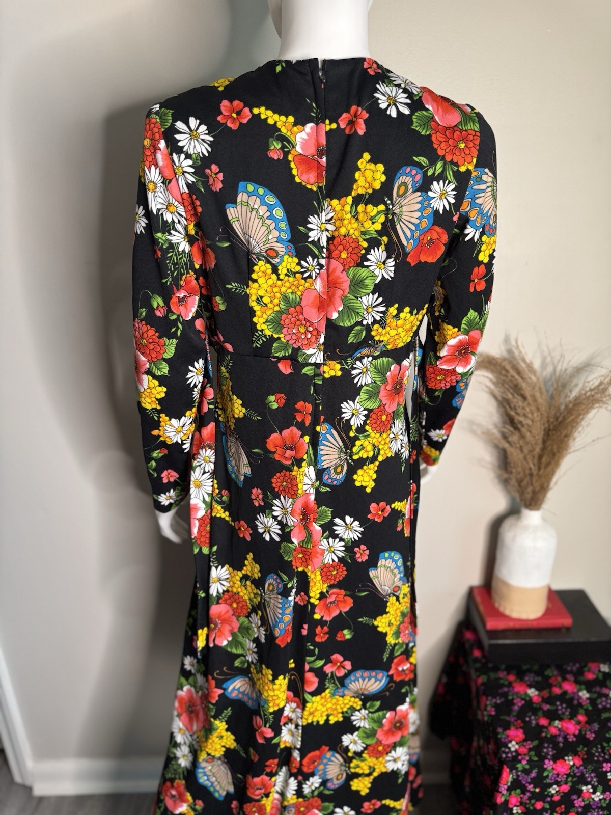 Vintage 1970S Eve Le Coq Dress With Vibrant, Print Floral Print, Medium