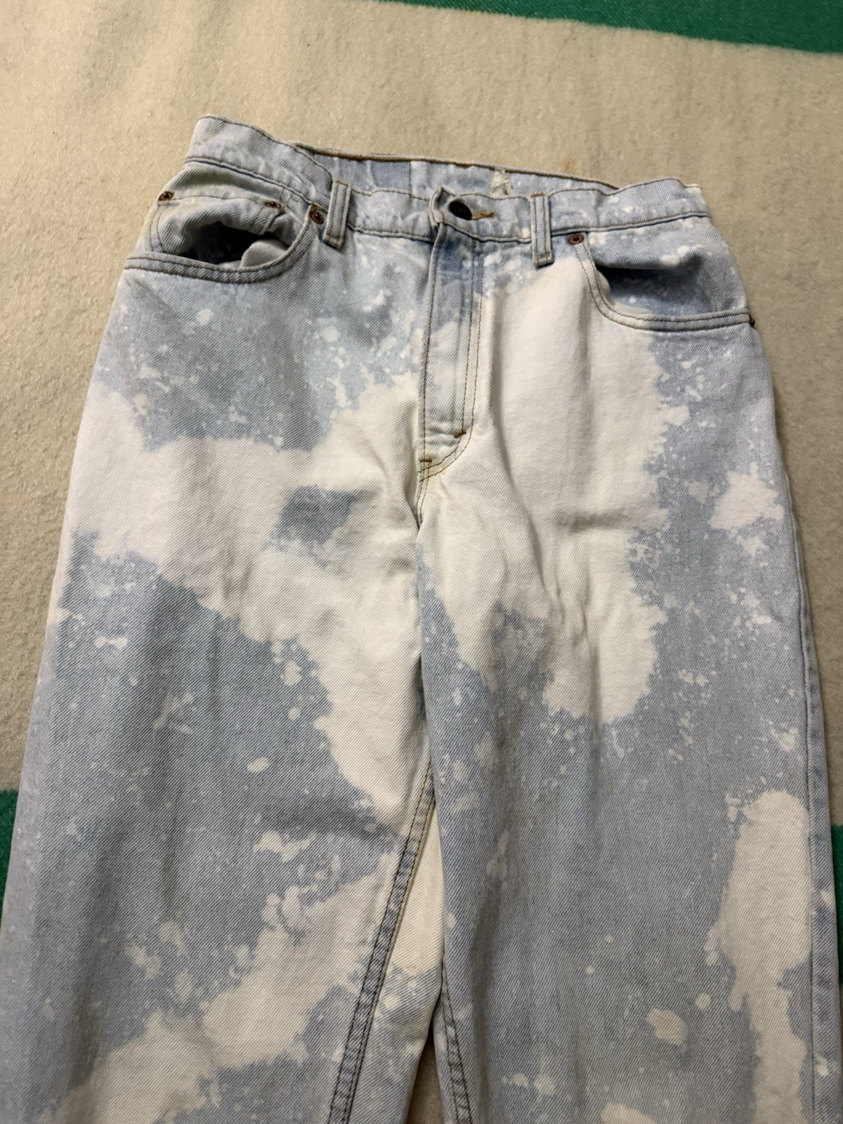 Women’s Vintage 90s Levis 16550-0233 Acid Wash Bleach Tie Dye Jeans 28/29 X 30