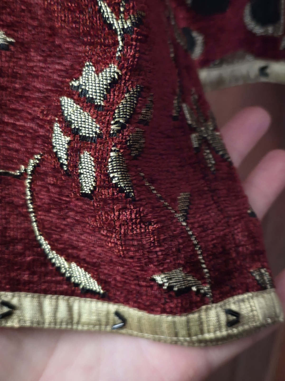 Vintage YakMagik Blazer Women’s L Red Black Gold Tapestry Embroidered