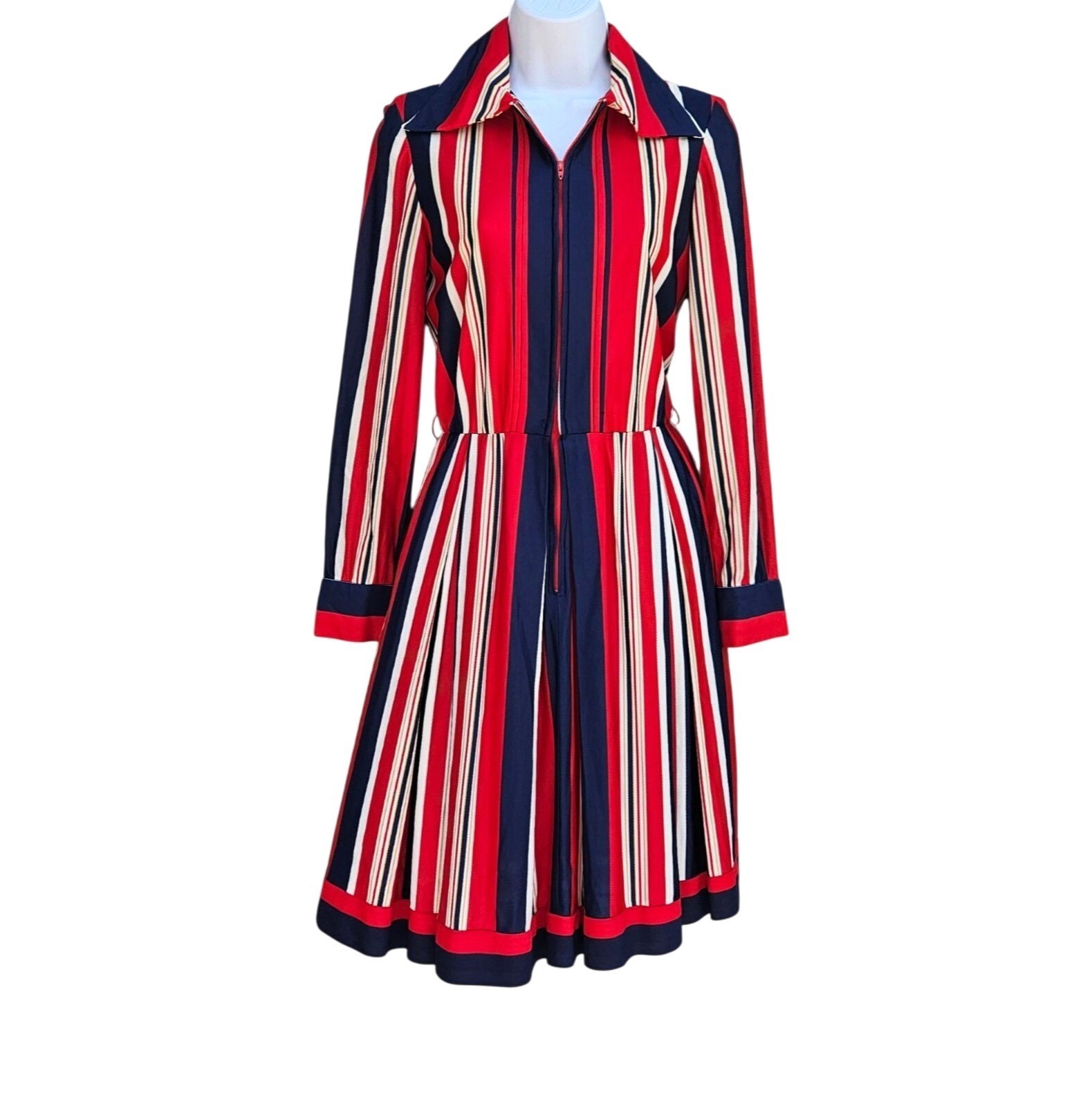 Vintage 70s California Stripe Nylon Knit Dress Red White Blue Zip Front Womens M